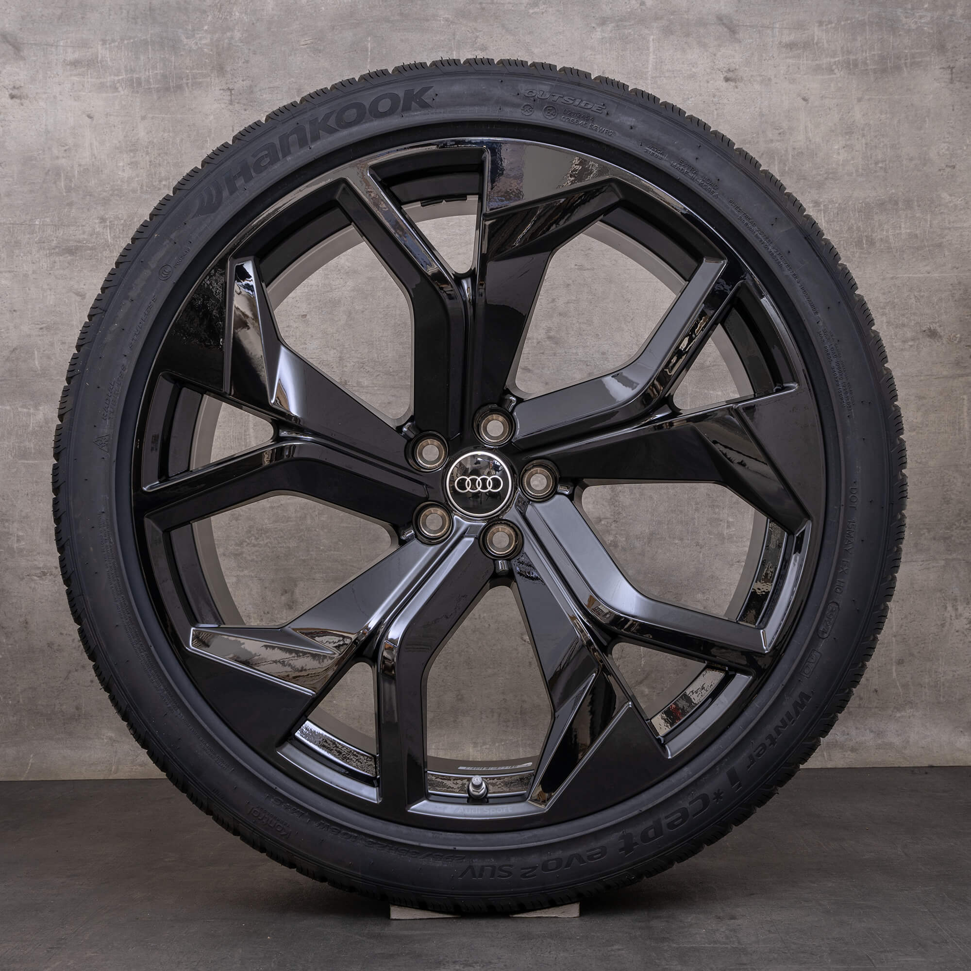 Original Audi RS Q8 Winterrder 23 pouces Rotor 4M8 jantes 4M8601025DC noir brillant NEUF