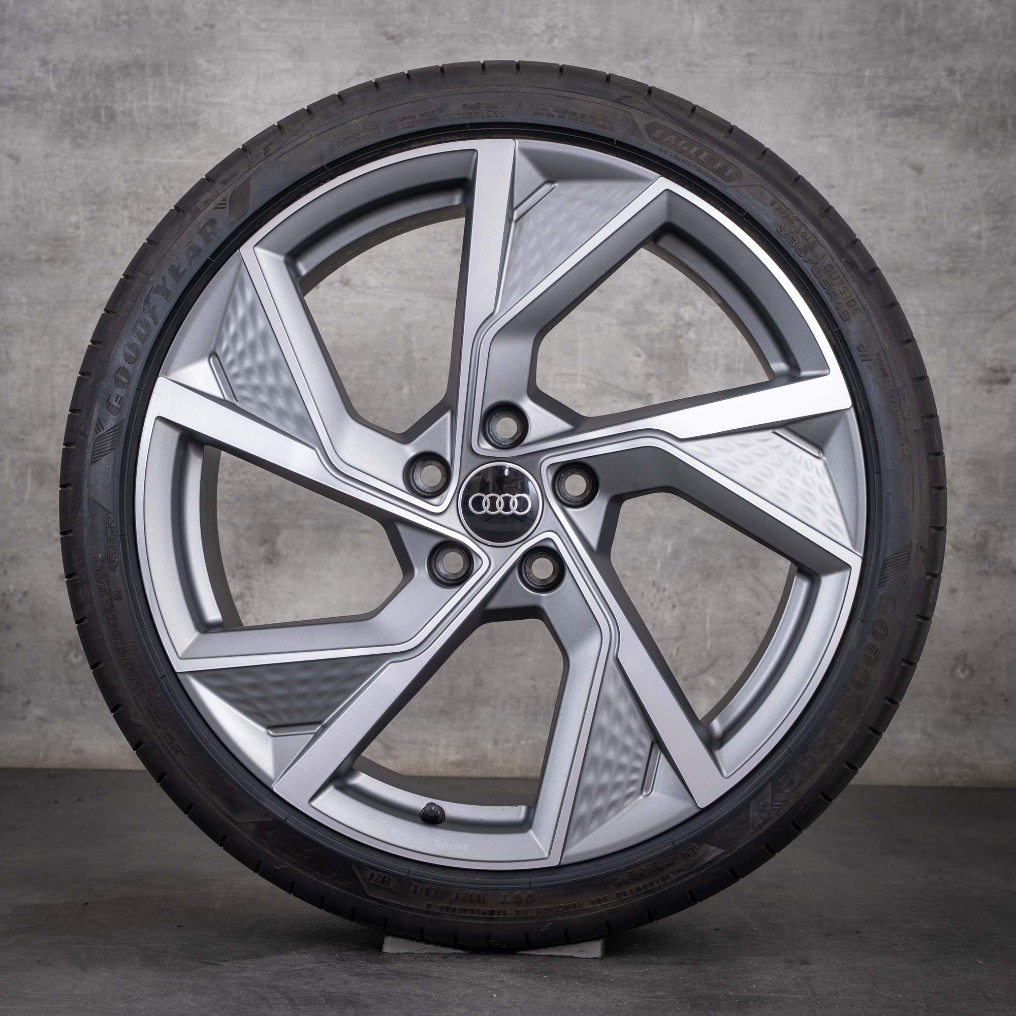 Original Audi A3 S3 Felgen 19 Zoll 8Y 8V Sommerräder 8Y0601025Q titan matt glanzgedreht