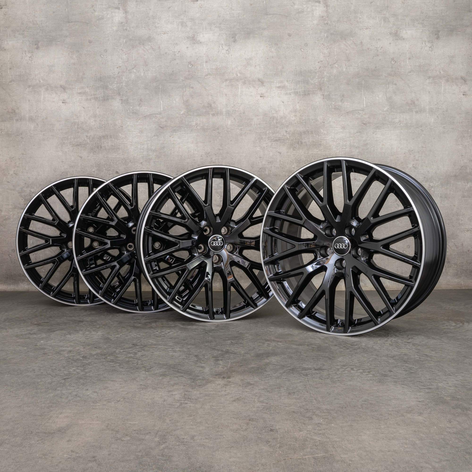 Oryginalne felgi do Audi Q7 SQ7 20 cali 4M 4M0601025BJ czarne z efektem diamond cut NOWE