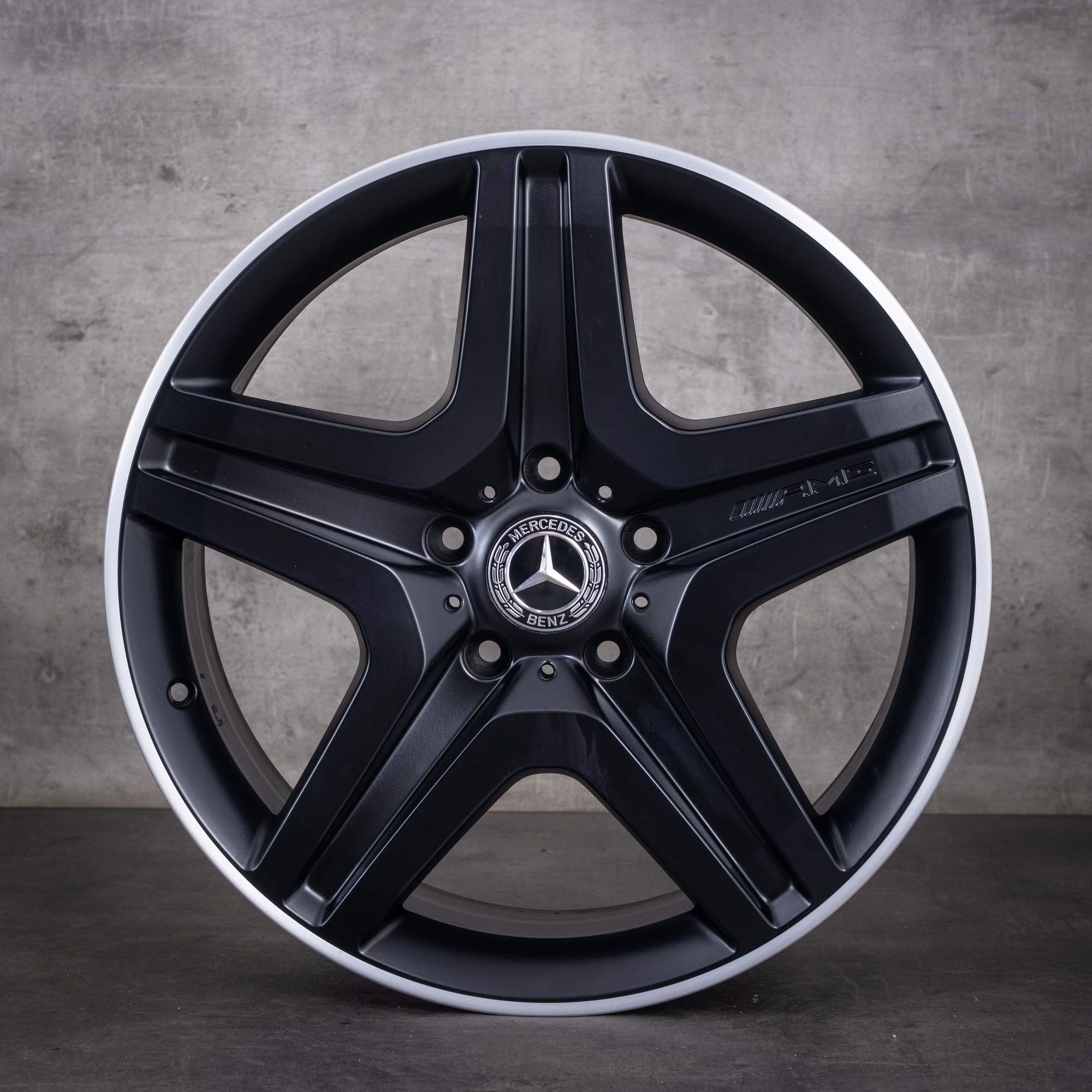 OEM Mercedes-Benz G-Class AMG 20inch rims W463 W465 G63 G65 A4634012702 Matte Black diamond cut