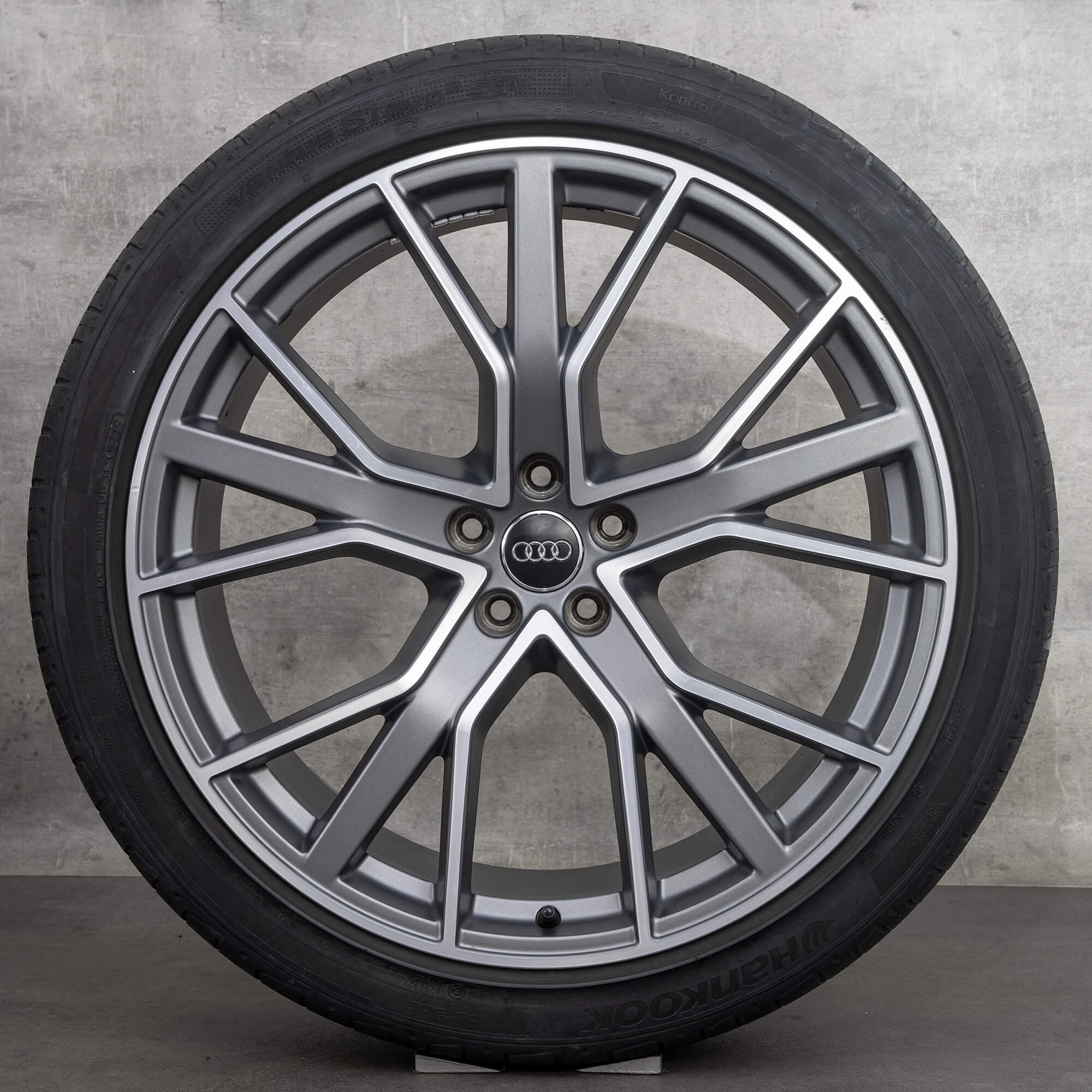 Audi 22 inch velgen Q7 SQ7 4M alloy zomerbanden zomervelgen 4M0601025AG