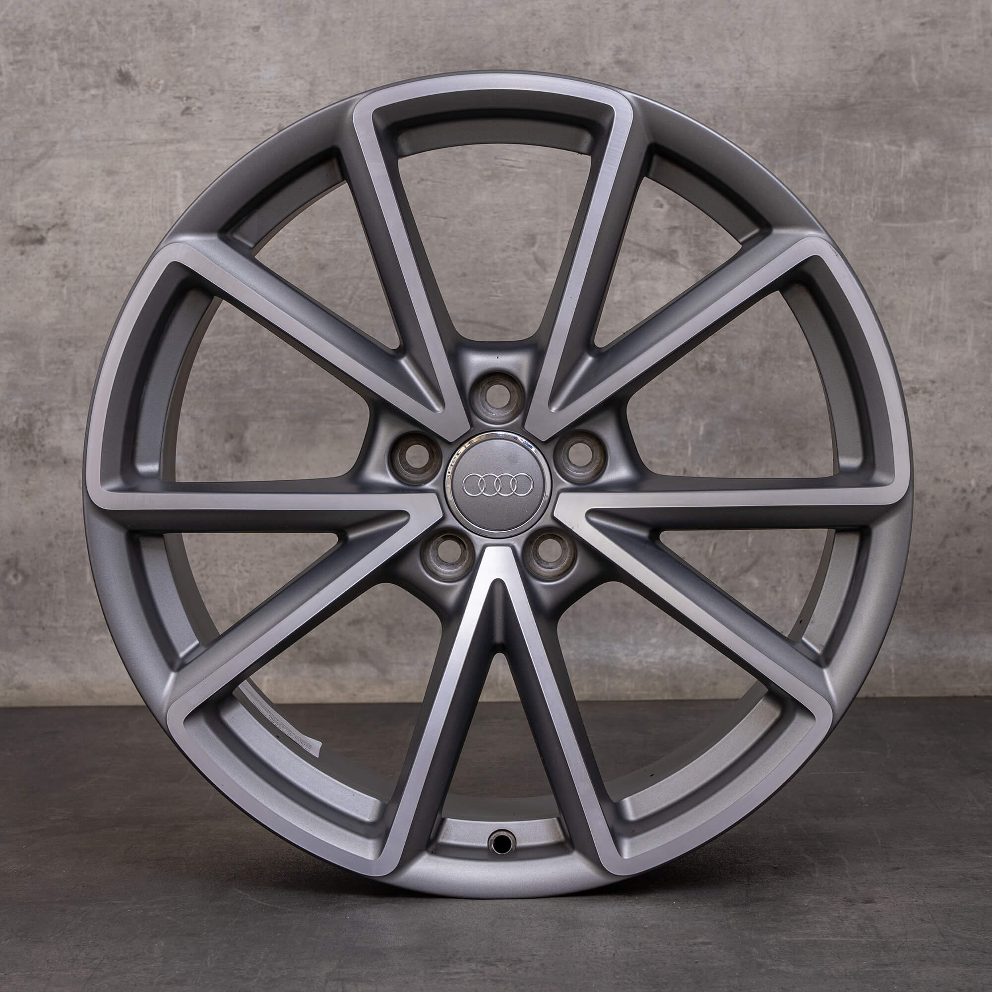 OEM Audi A4 S4 snow tire packages 19 inch B8 8K rims 8K0601025CT