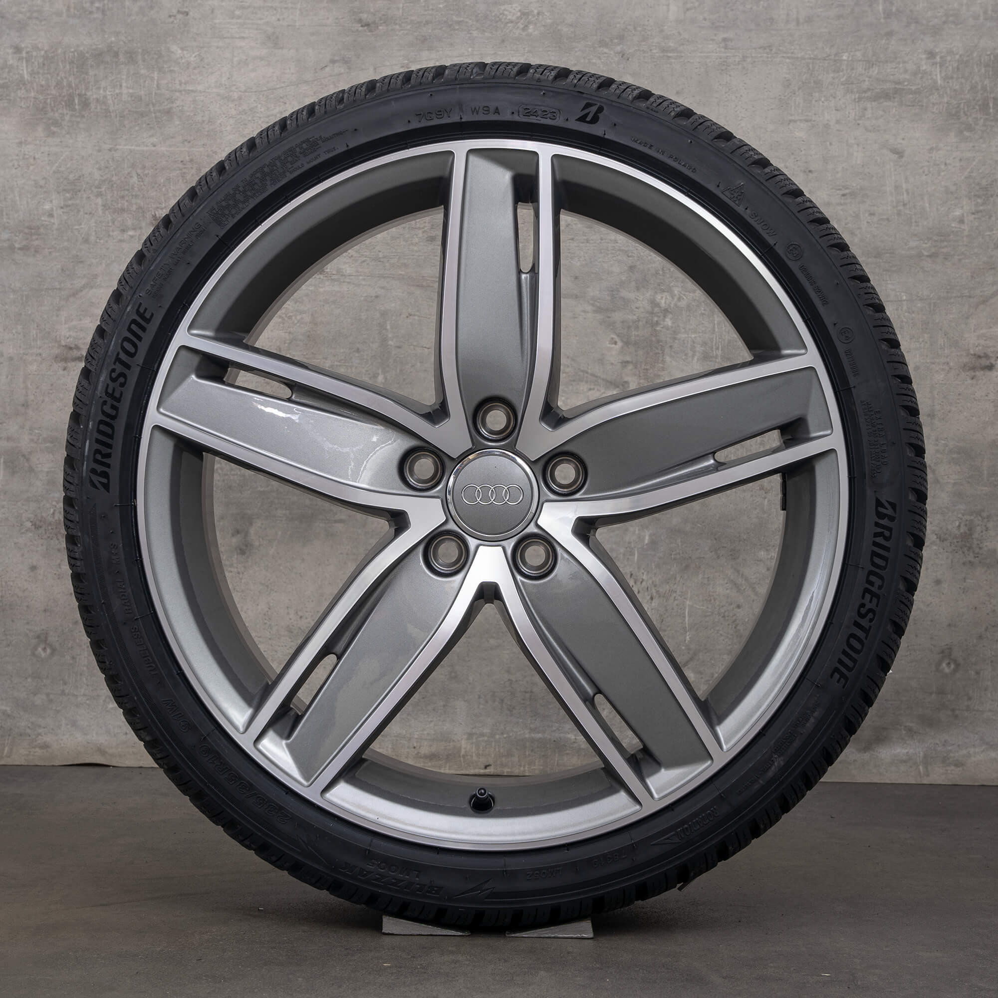 Audi 19 inch A3 S3 RS3 8V S line rims winter tires wheels