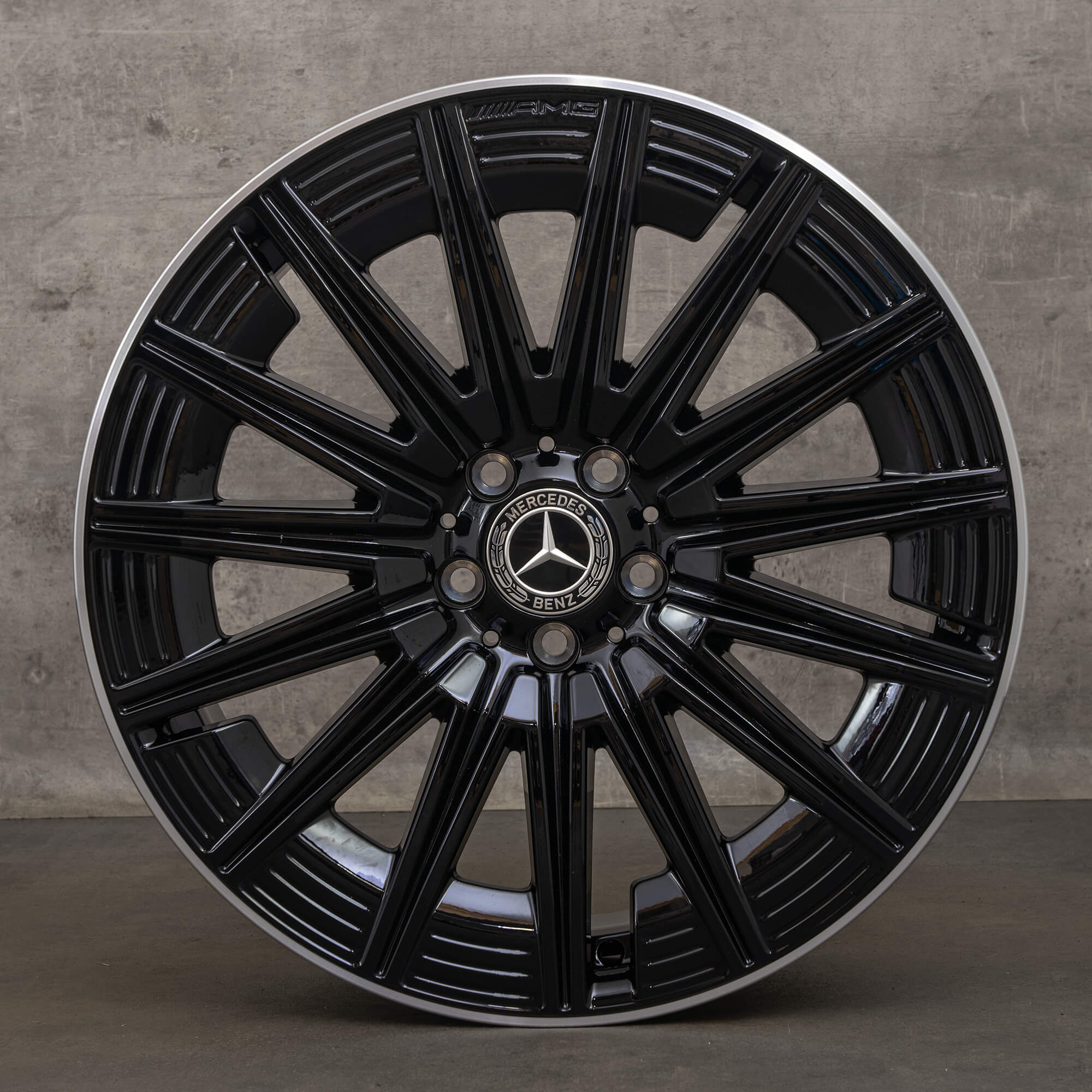Original AMG Mercedes GLA GLB W247 20 Zoll Felgen A2474015200 schwarz NEU