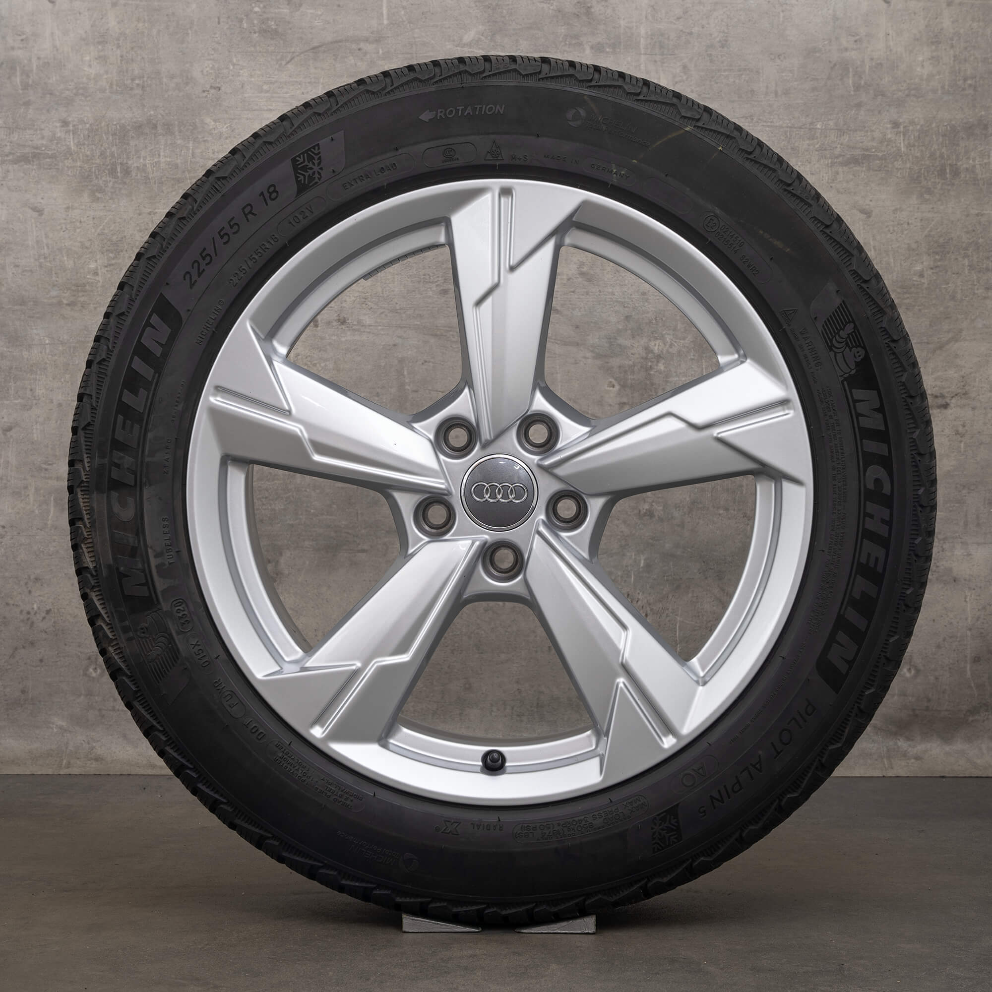 OEM Audi A6 S6 4K C8 Rotor 18 inch rims winter OEM wheels 4K0601025D tires aluminum silver