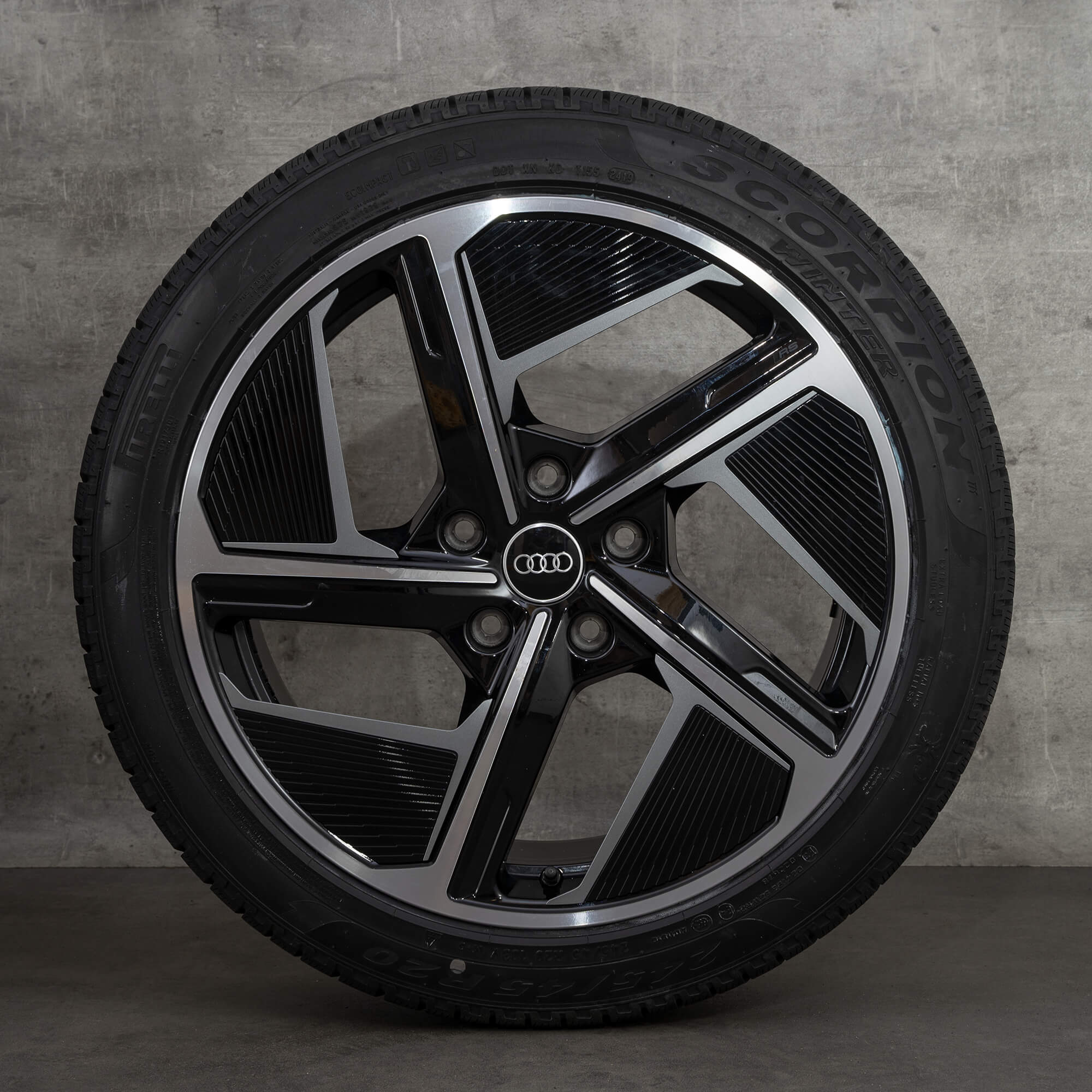 Oryginał Audi e-tron GT RS koła zimowe 20 cali FW felgi Aero 4J3601025F 4J3601025H czarne polerowane NOWOŚĆ