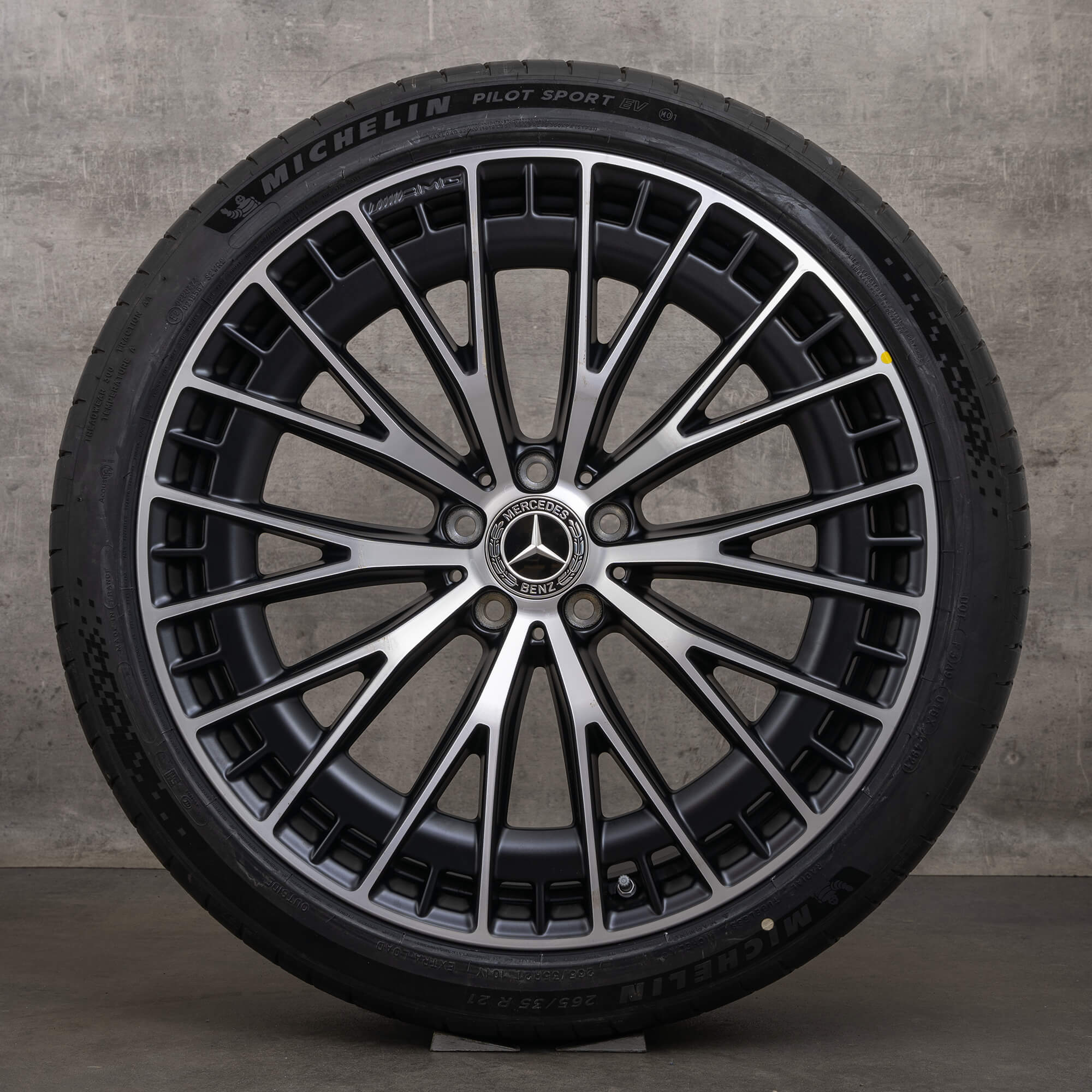 Originele Mercedes Benz EQE 43 53 AMG winterwielen 21 inch V295 velgen A2954012900 A2954013000 zwart mat gepolijst