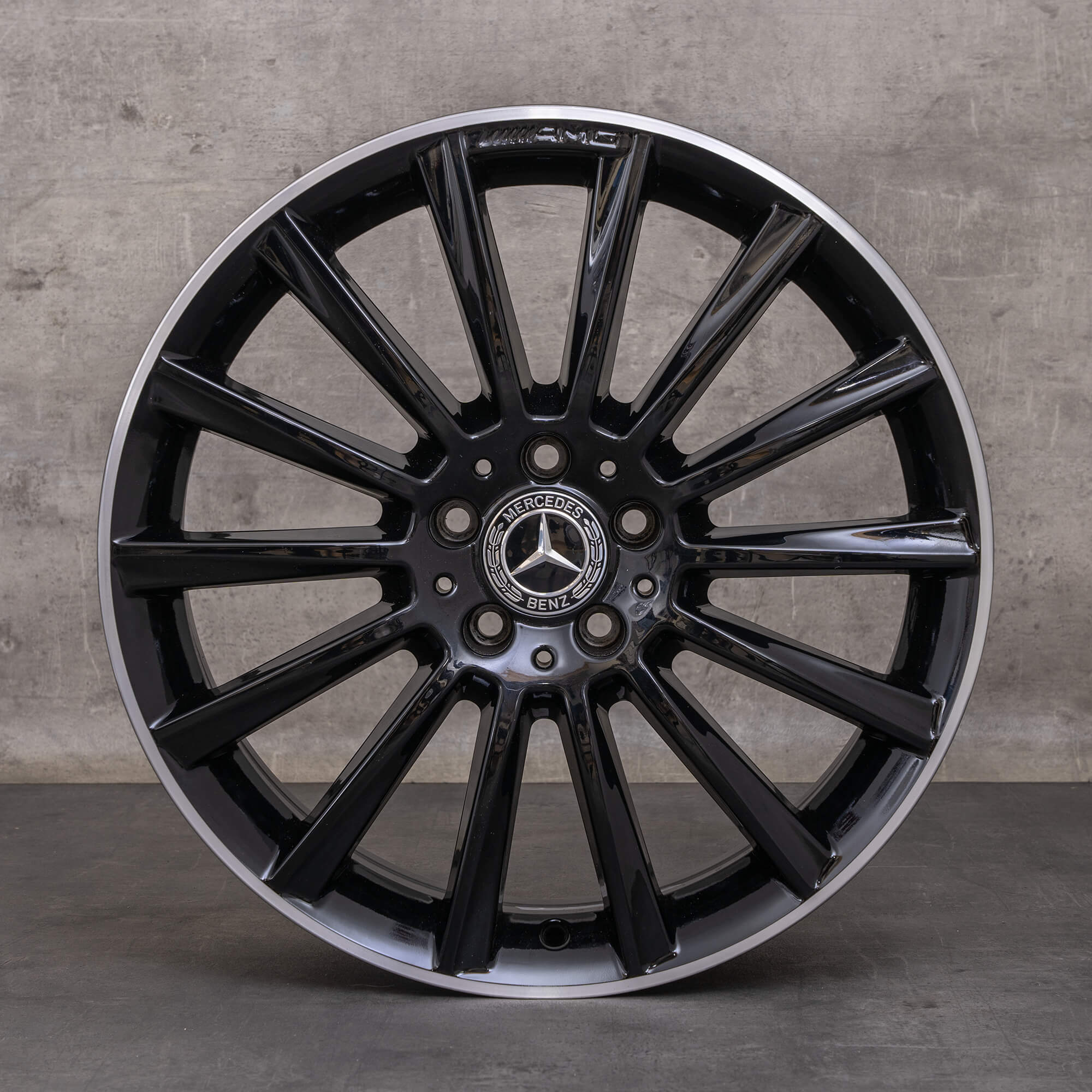 Originale Mercedes Benz C-Klasse AMG fælge 19 tommer W205 S205 C205 A205 A2054011300 A2054011400 sort højglans finish