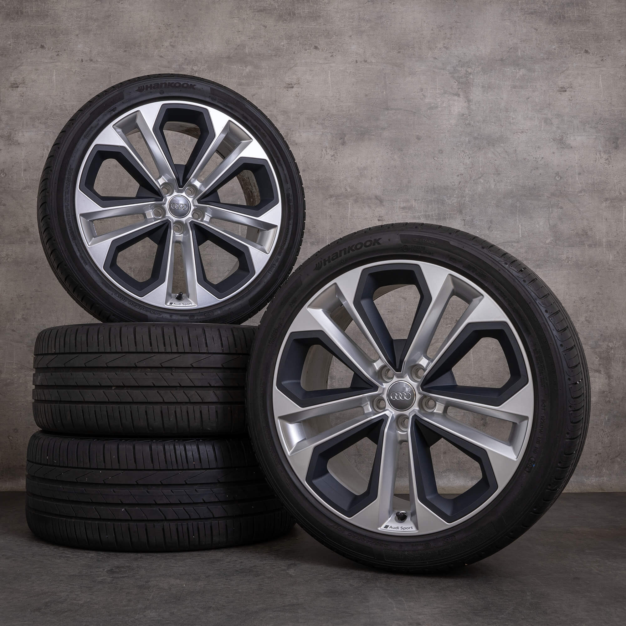 Original Audi Q3 RS Q3 & Sportback Felgen 20 Zoll F3 Sommerräder 83A601025E silber glanz titan matt