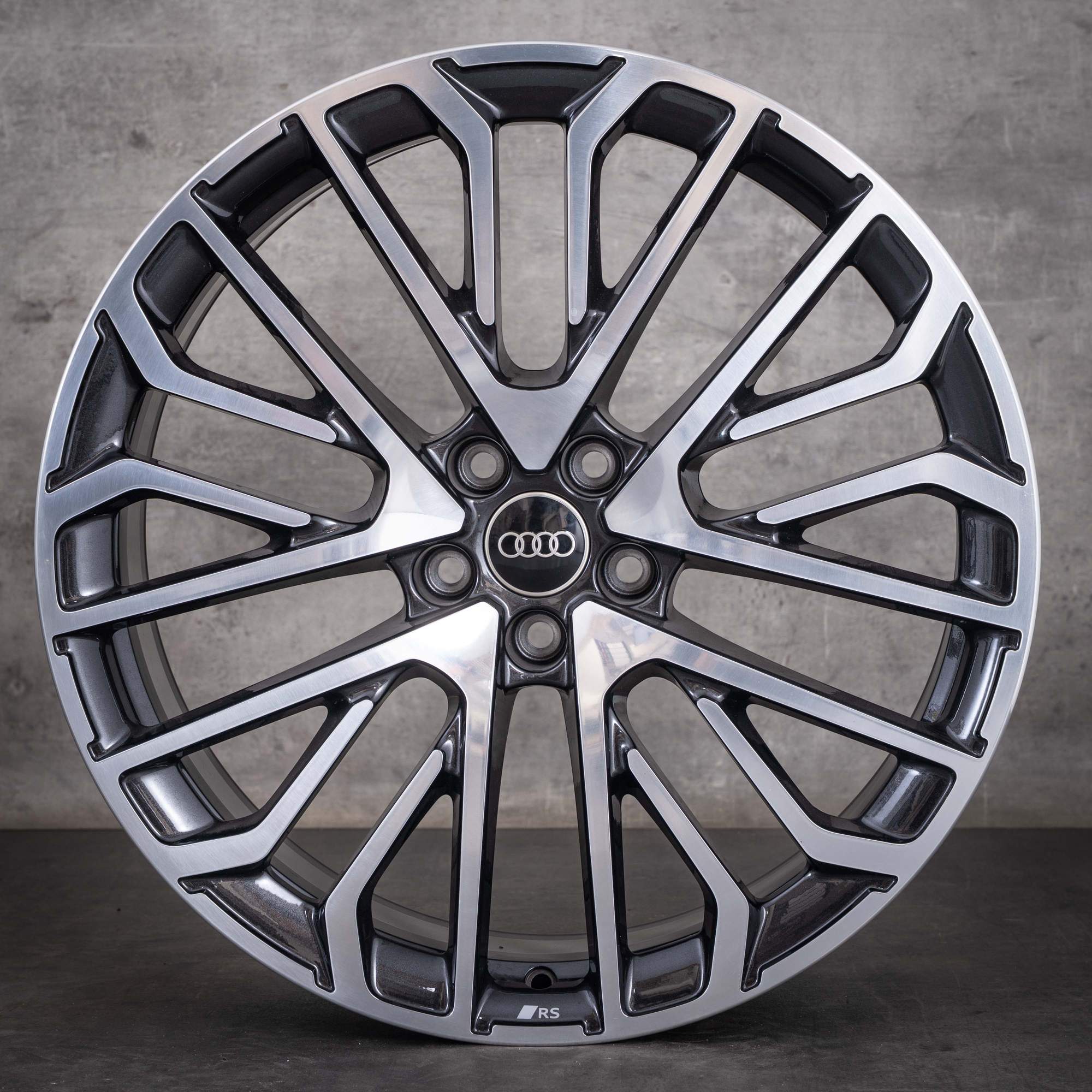 OEM Audi Q5 SQ5 21inch FY GU Sportback 8MA601025L Granite Diamond Cut Rims - rim 3 of 4