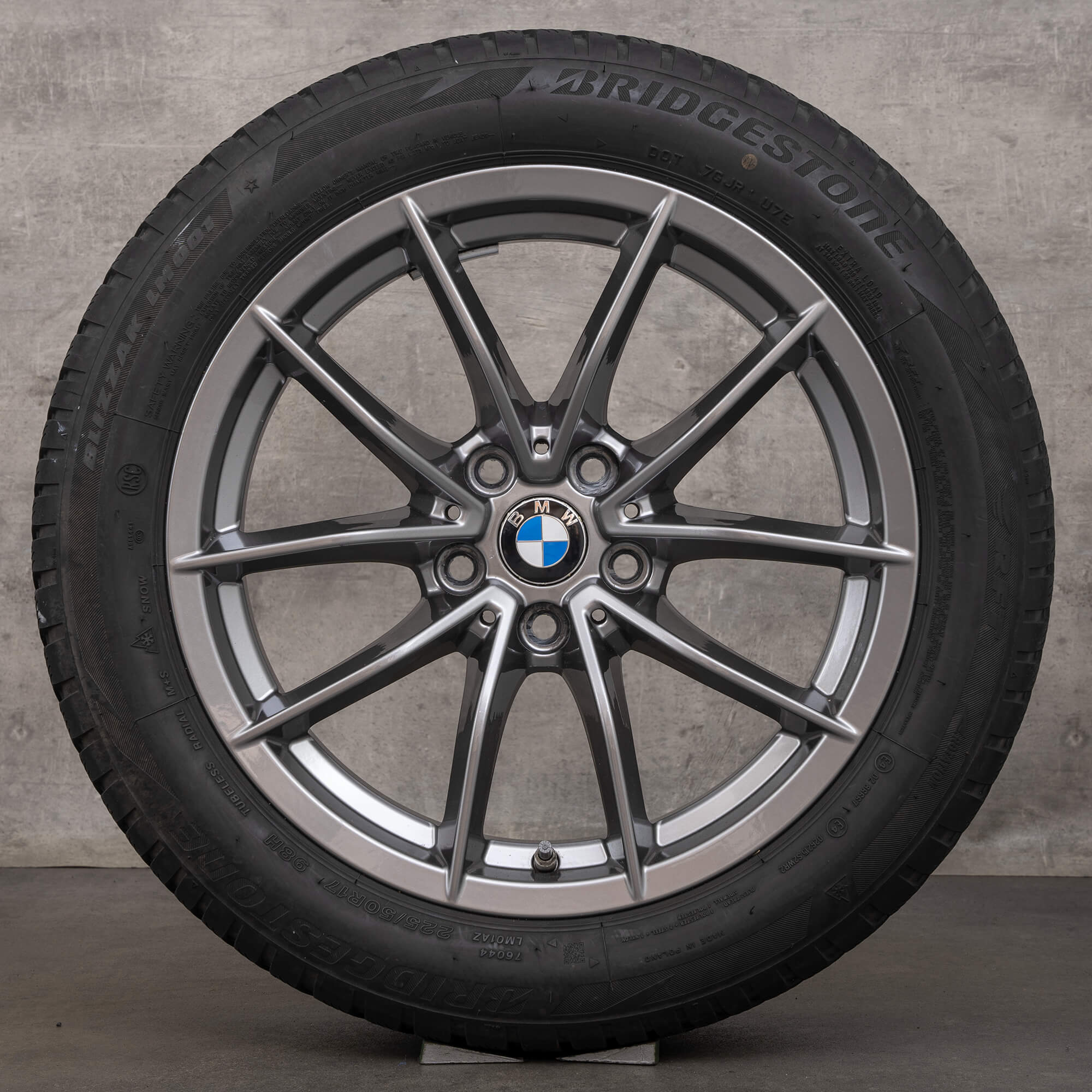 BMW Z4 G29 winter wheels 17 inch rims styling 768 tires 6886152 6886153