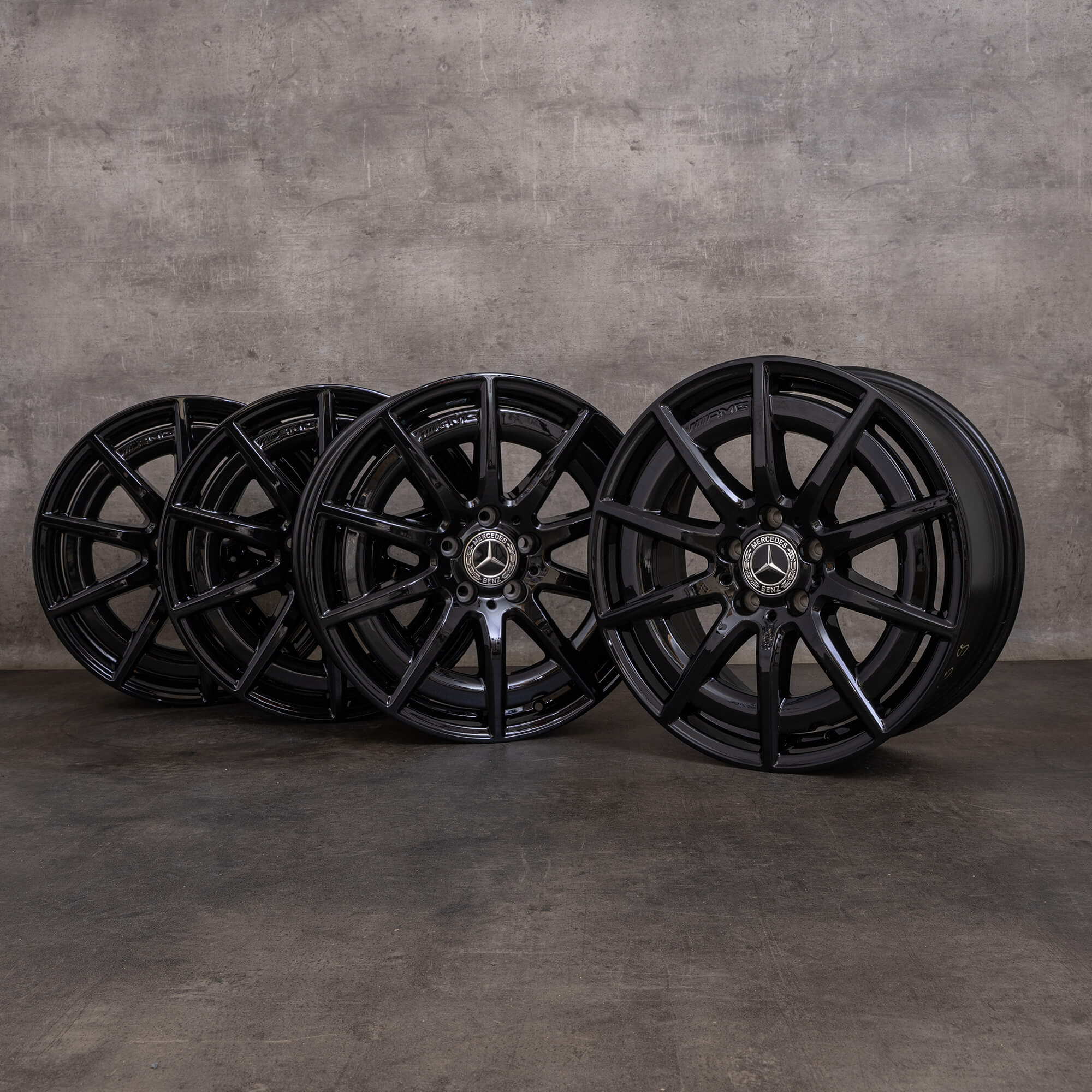 Originele Mercedes Benz C-klasse C43 AMG velgen 18 inch W206 S206 A2064012100 zwart glanzend
