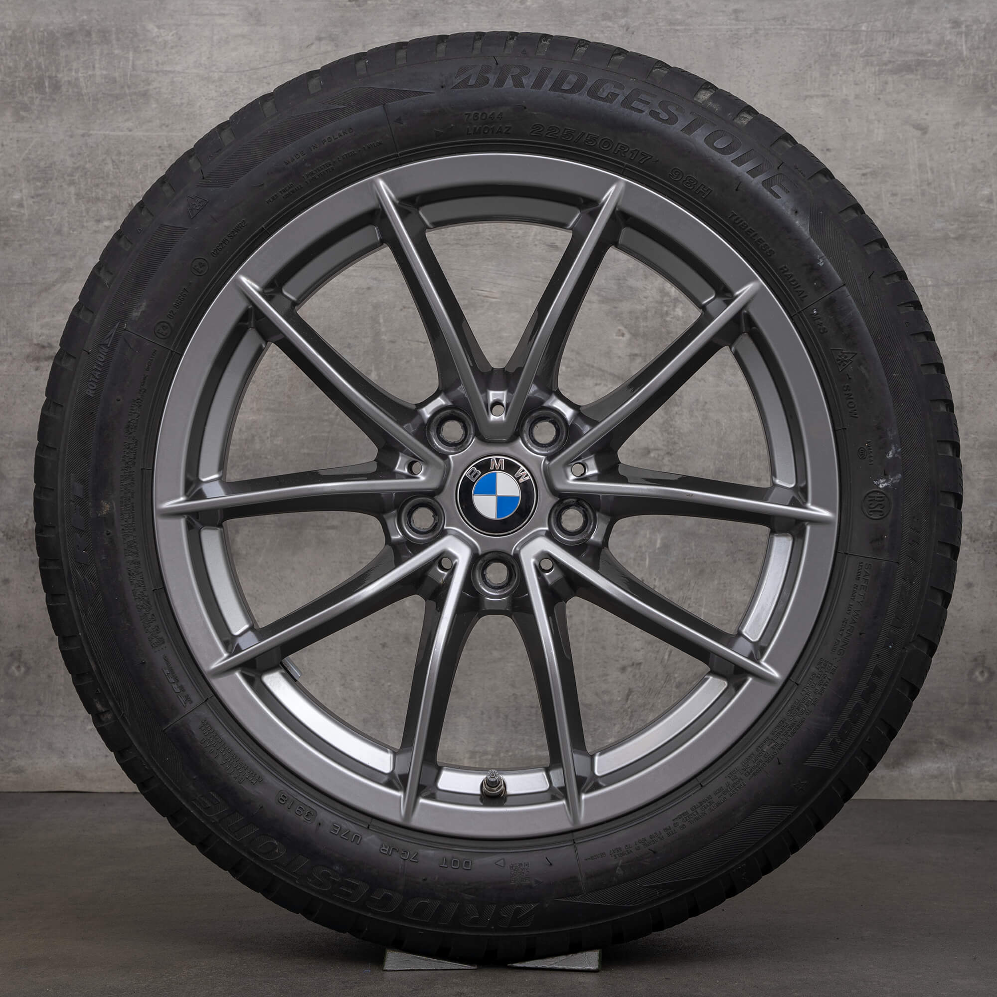 BMW Z4 G29 winter wheels 17 inch rims styling 768 tires 6886152 6886153