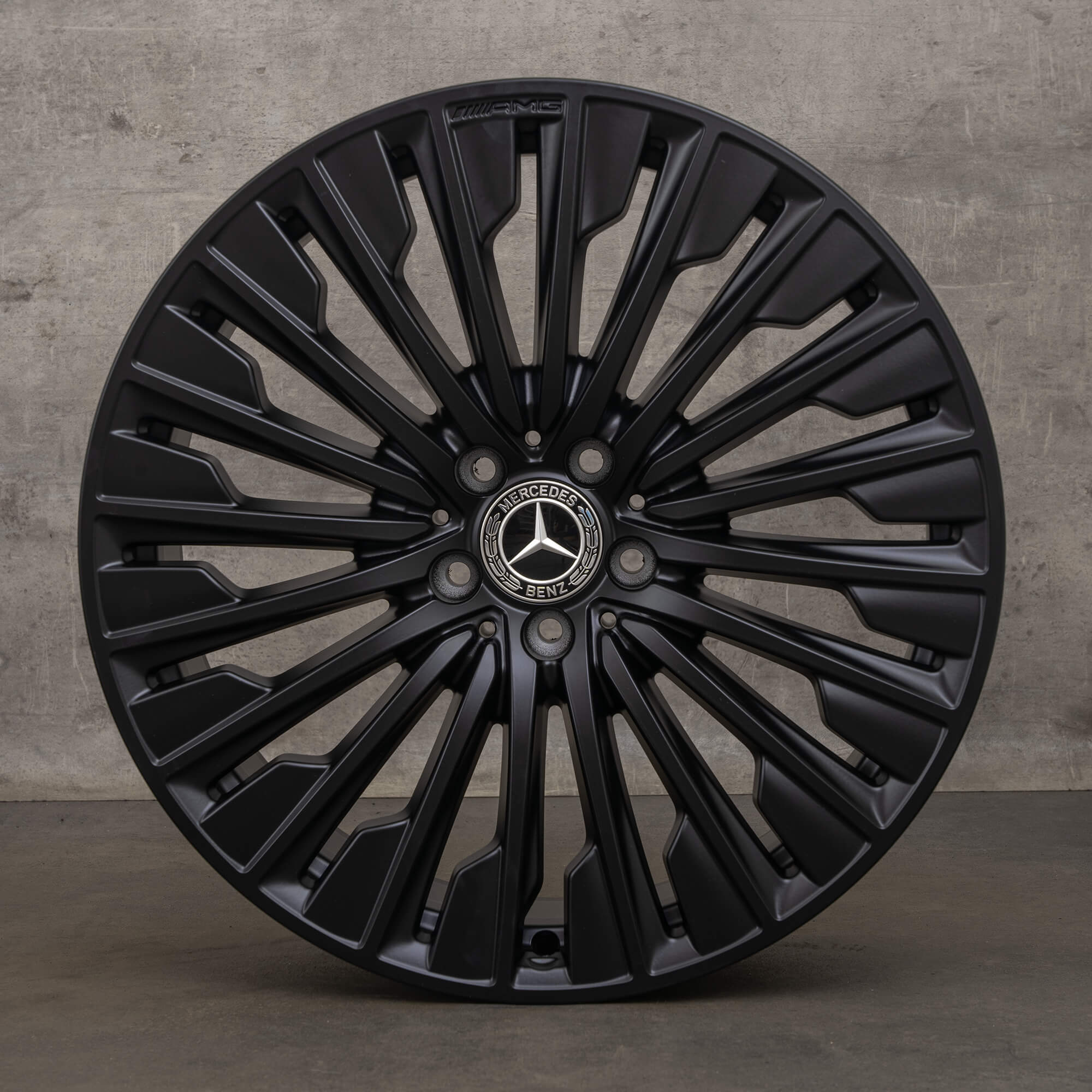 Cerchioni originali AMG Mercedes Benz Classe E W214 S214 da 20 pollici A2144010500 cerchi in alluminio verniciati di nero
