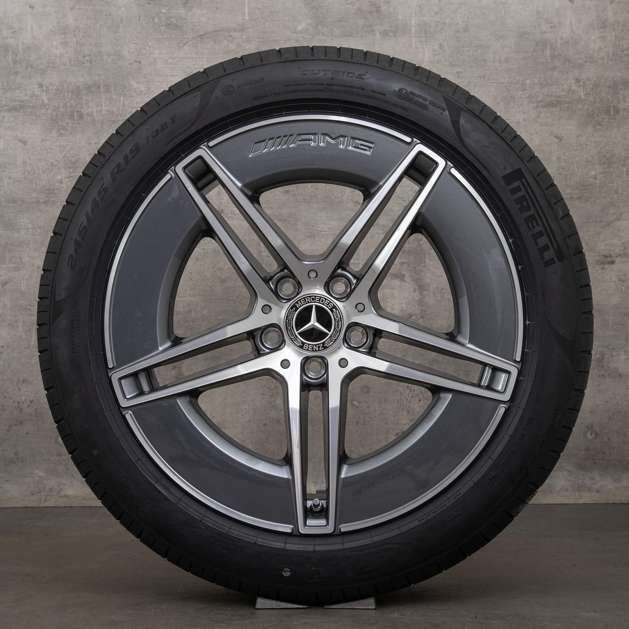 Originale Mercedes Benz E-Klasse AMG fælge 19 tommer W214 S214 sommerhjul A2144010300 A2144010400 himalaya grå højglans
