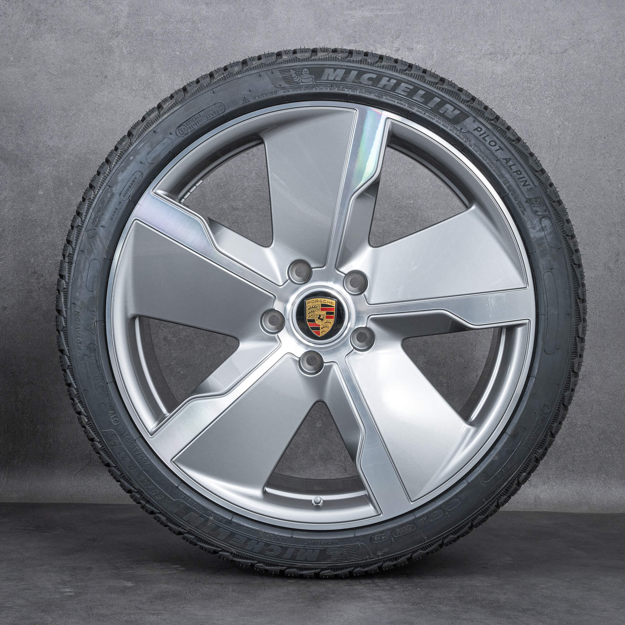 Oryginalne felgi Porsche Taycan 21 cali 9J1073660P koła letnie opony NOWOŚĆ