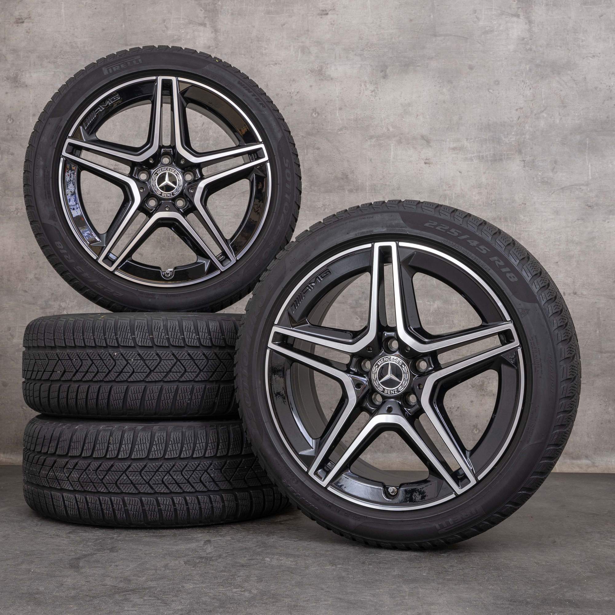 Alkuperäiset Mercedes Benz A B-sarjan CLA AMG talvirenkaat 18 tuuman W177 V177 W247 X118 C118 vanteet A1774011500 musta kiillotettu