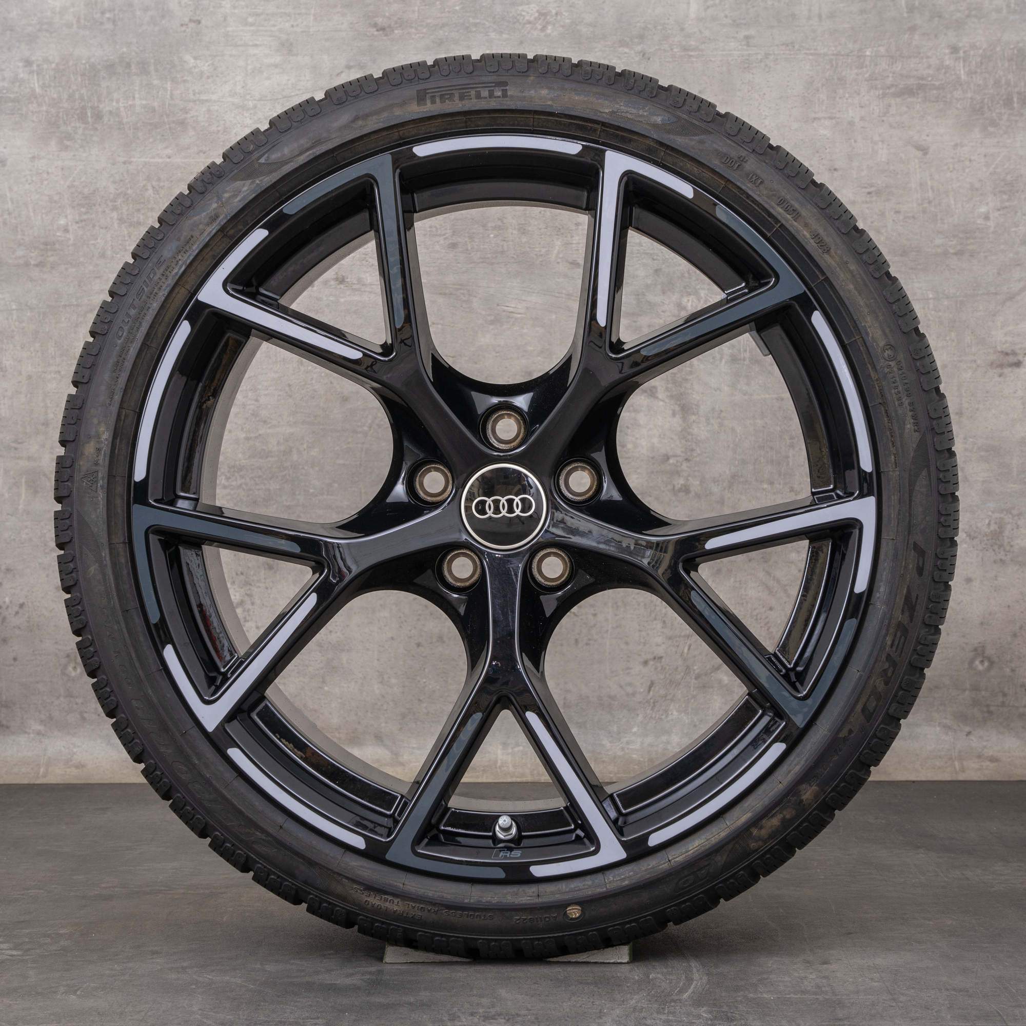 OEM Audi RS3 winter wheels 19 inch 8Y RS rims 8Y0601025BP 8Y0601025BQ black gloss bicolor