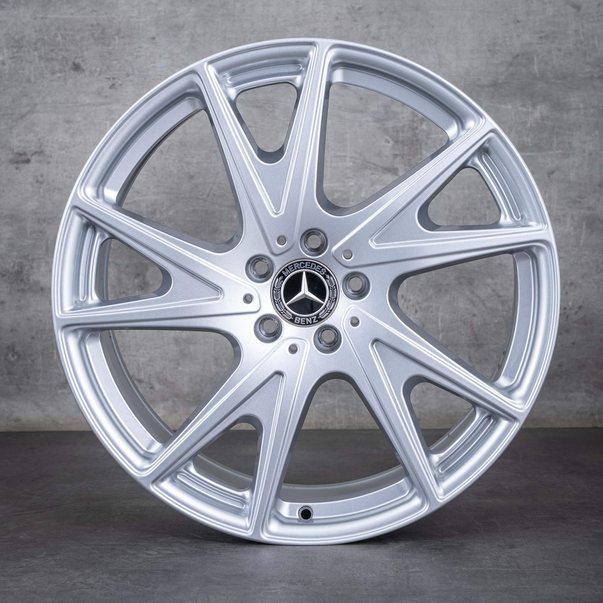 Alkuperäiset Mercedes Benz GLC EQ vanteet 20 tuuman X540 kesäpyörät A5404010400 A5404010500 hopeanvärinen kiiltävä