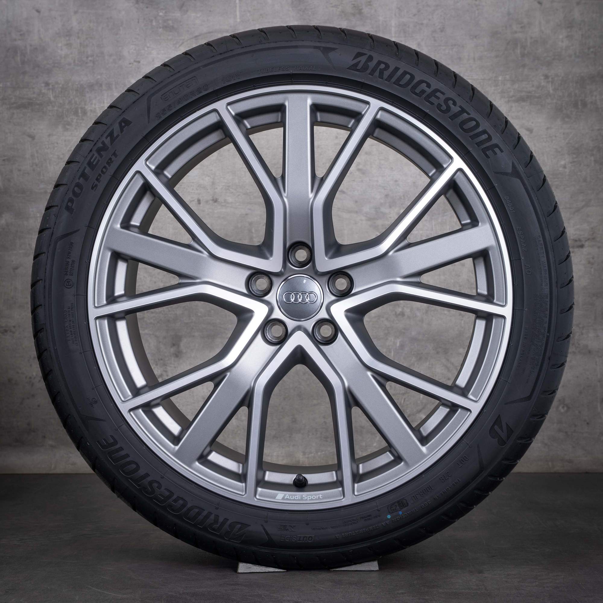 Originali Audi Q3 cerchi auto 20 pollici F3 estivi 83A601025BD titan opaco lucido frontalmente tornito