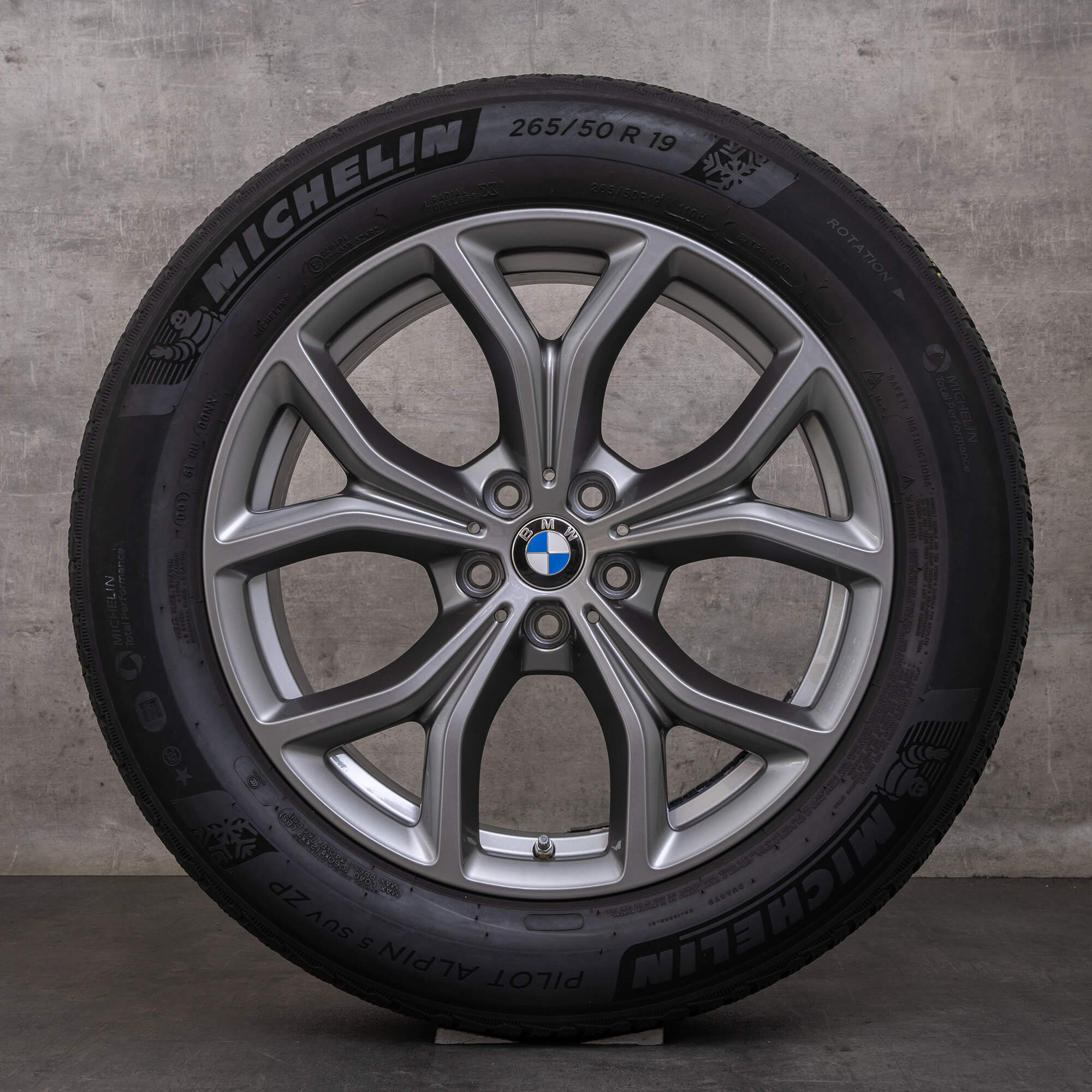 Jantes e pneus inverno originais BMW X5 X6 de 19 polegadas G05 G06 jantes 735 cinzento ferroso 6883752 NOVO