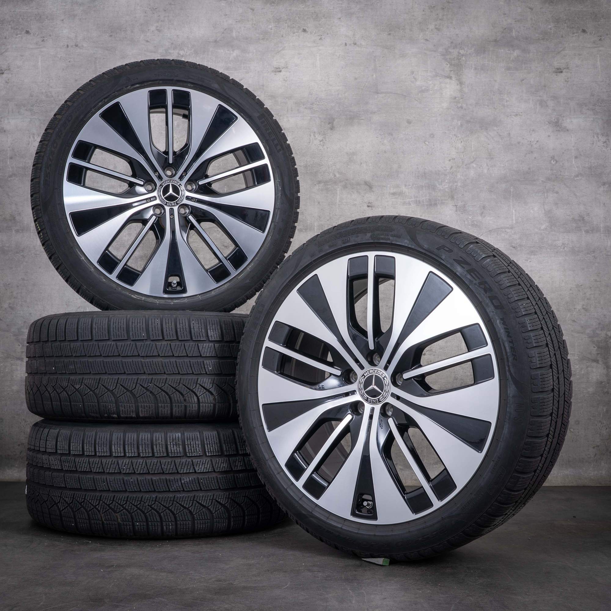 Originální zimní kola Mercedes-Benz EQE 20 palců, disky V295 A2954011700, černé, s diamond cut