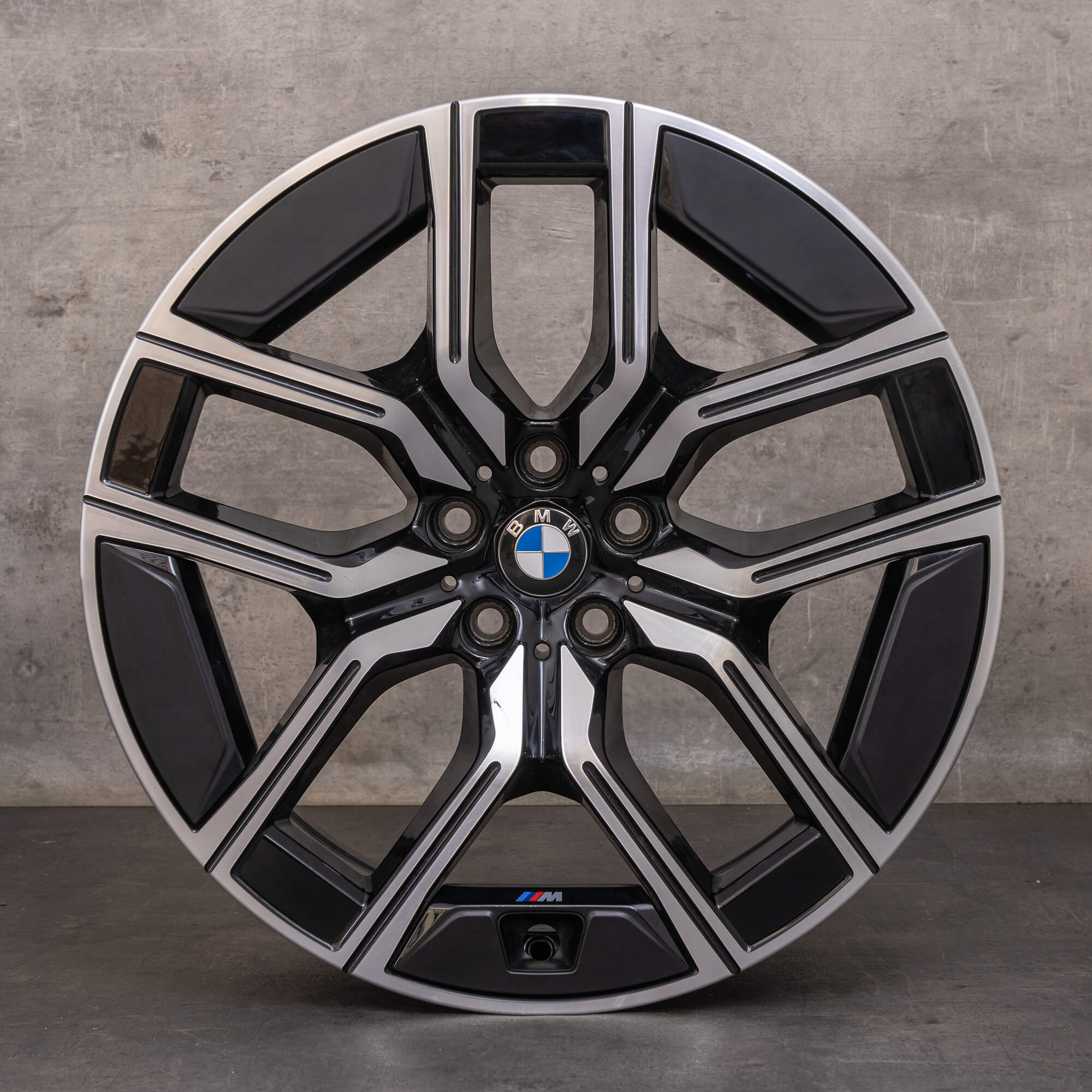Jantes originais BMW Série 7 i7 de 20 polegadas G70 Styling 907 M 5A19DE8 5A19DE9 preto brilhante torneadas