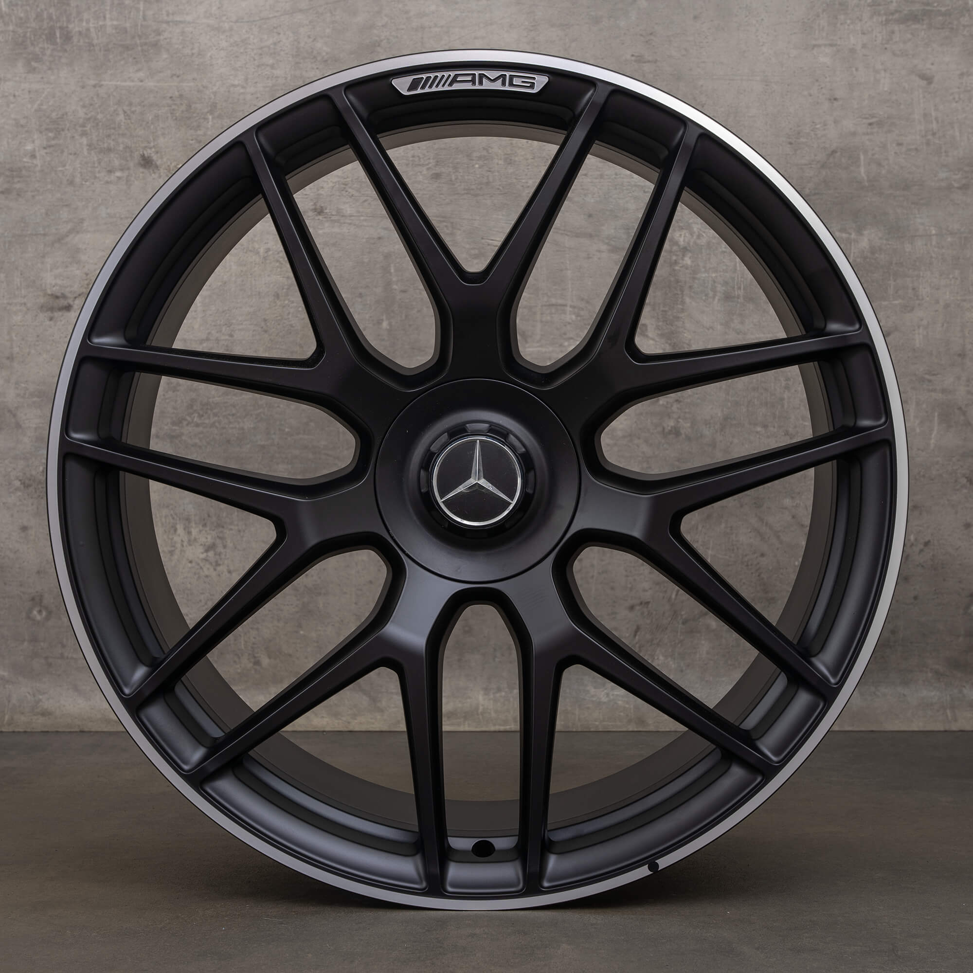 Oryginalne felgi AMG GLE 22 cale W167 A1674015601 A1674015701 wzór szprych poprzecznych czarne polerowane NOWOŚĆ