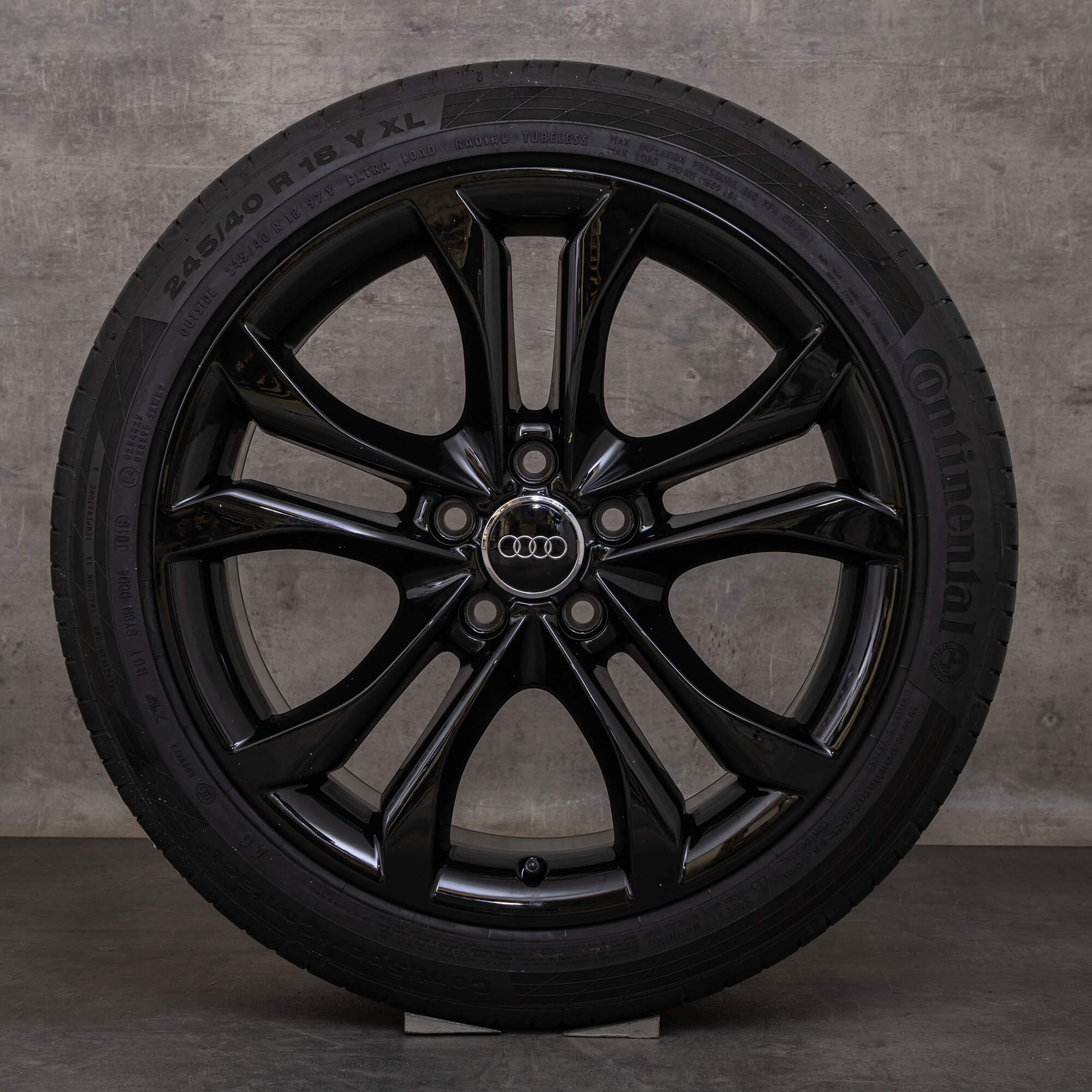 OEM Audi TT TTS rims 18 inch 8J summer wheels 8J0601025S black glossy
