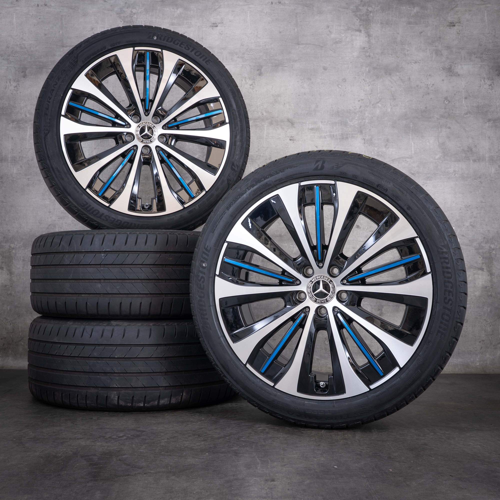 OEM Mercedes-Benz EQE 20inch V295 Saloon summer wheels A2954011800 Black Blue Front diamond cut