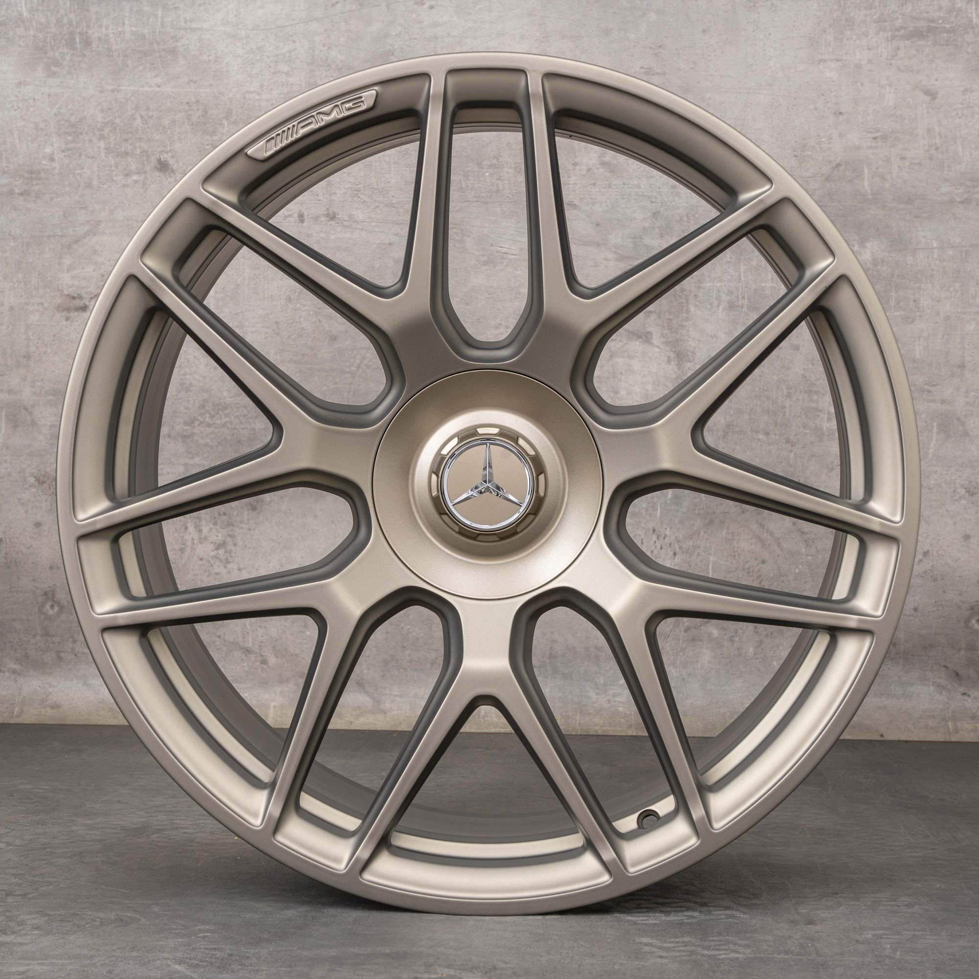 OEM Mercedes Benz G-Class G63 AMG Rims 22 inch W465 W463A Summer wheels A4634012000 Stronger than time techgold