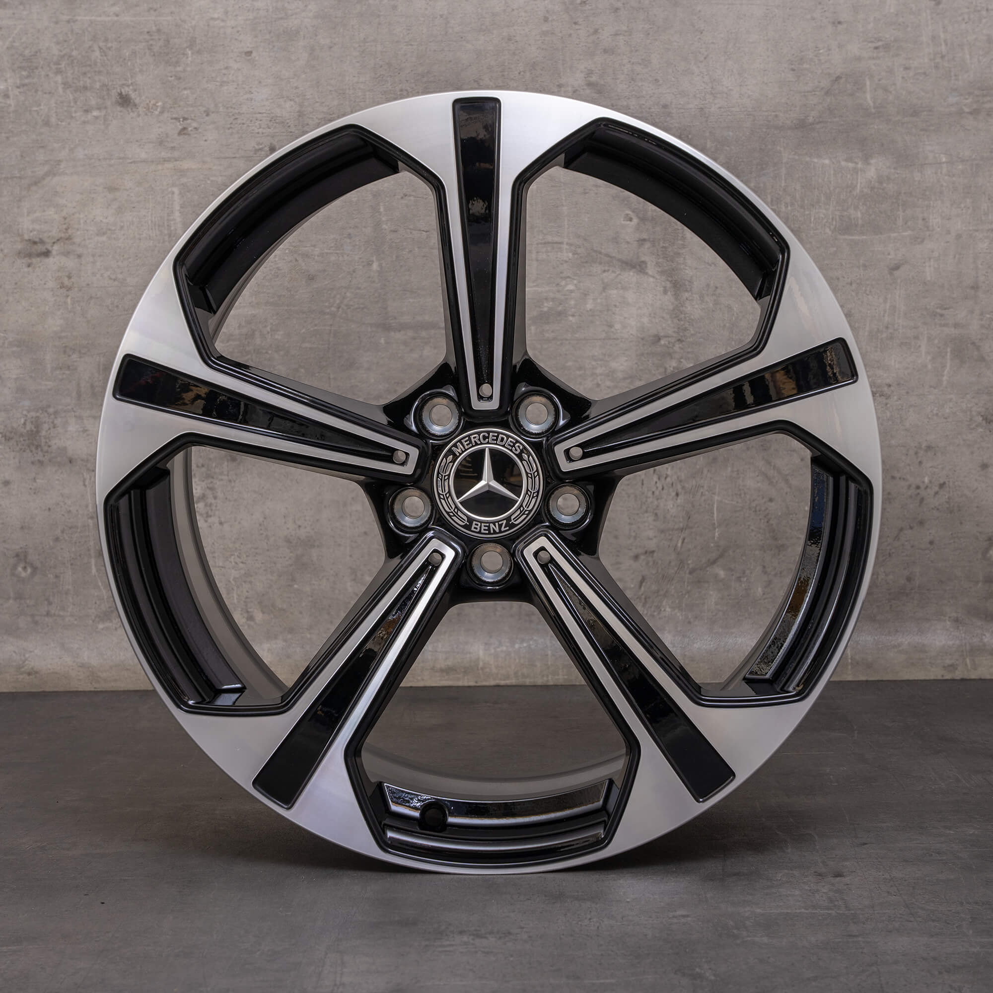 Originale Mercedes Benz E-Klasse hjul 19 tommer W214 S214 A2144013600 A2144013700 sort poleret