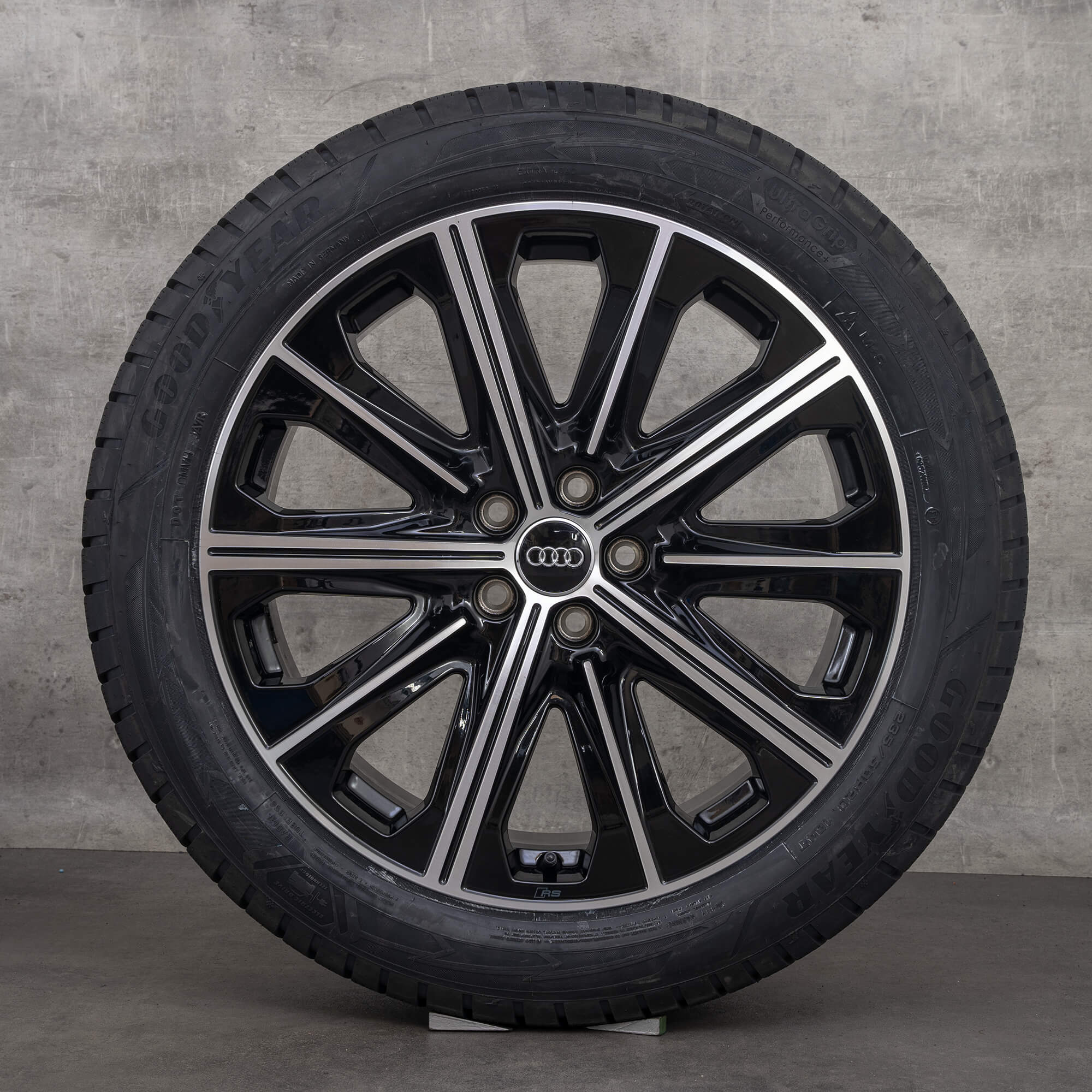Cerchi Audi 20 pollici Q4 e-tron Sportback cerchi in alluminio pneumatici