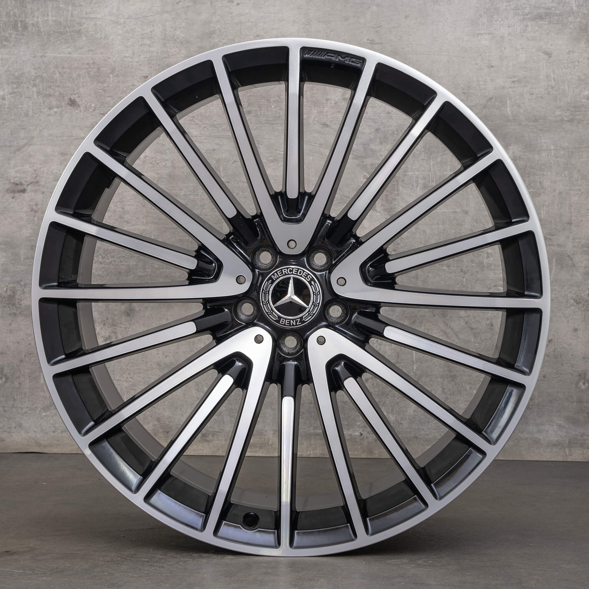 Llantas originales Mercedes Benz GLS 63 AMG 22 pulgadas X166 A1664013300 negro alto brillo torneado
