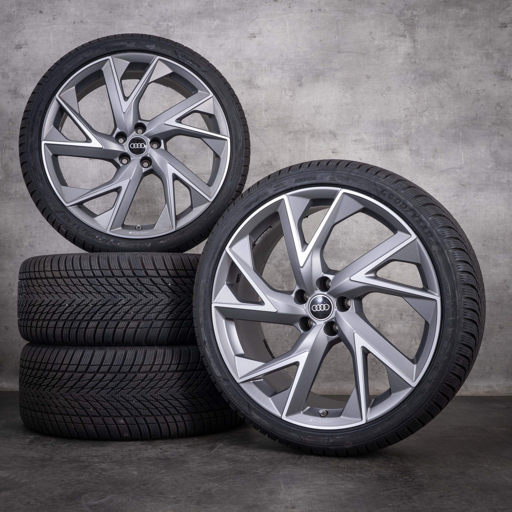 Oryginalne koła zimowe do Audi RS Q3 Sportback 21-calowe felgi F3 83A601025AD matowe koła z efektem diamond cut