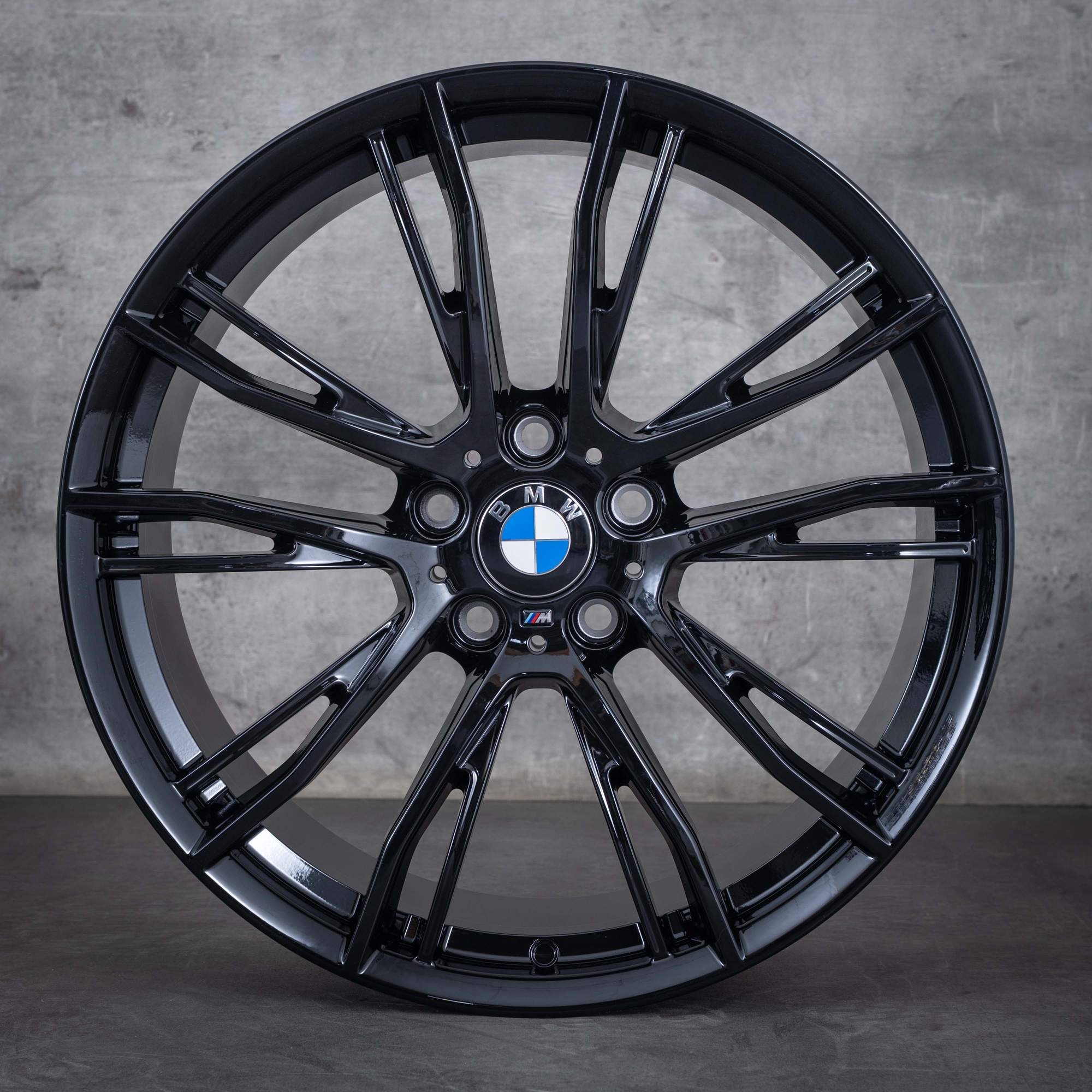 Alkuperäiset BMW 3-sarjan 4-sarjan vanteet 20 tuuman F30 F31 F34 F32 F33 Styling 624 M 6864392 6864393 musta kiiltävä
