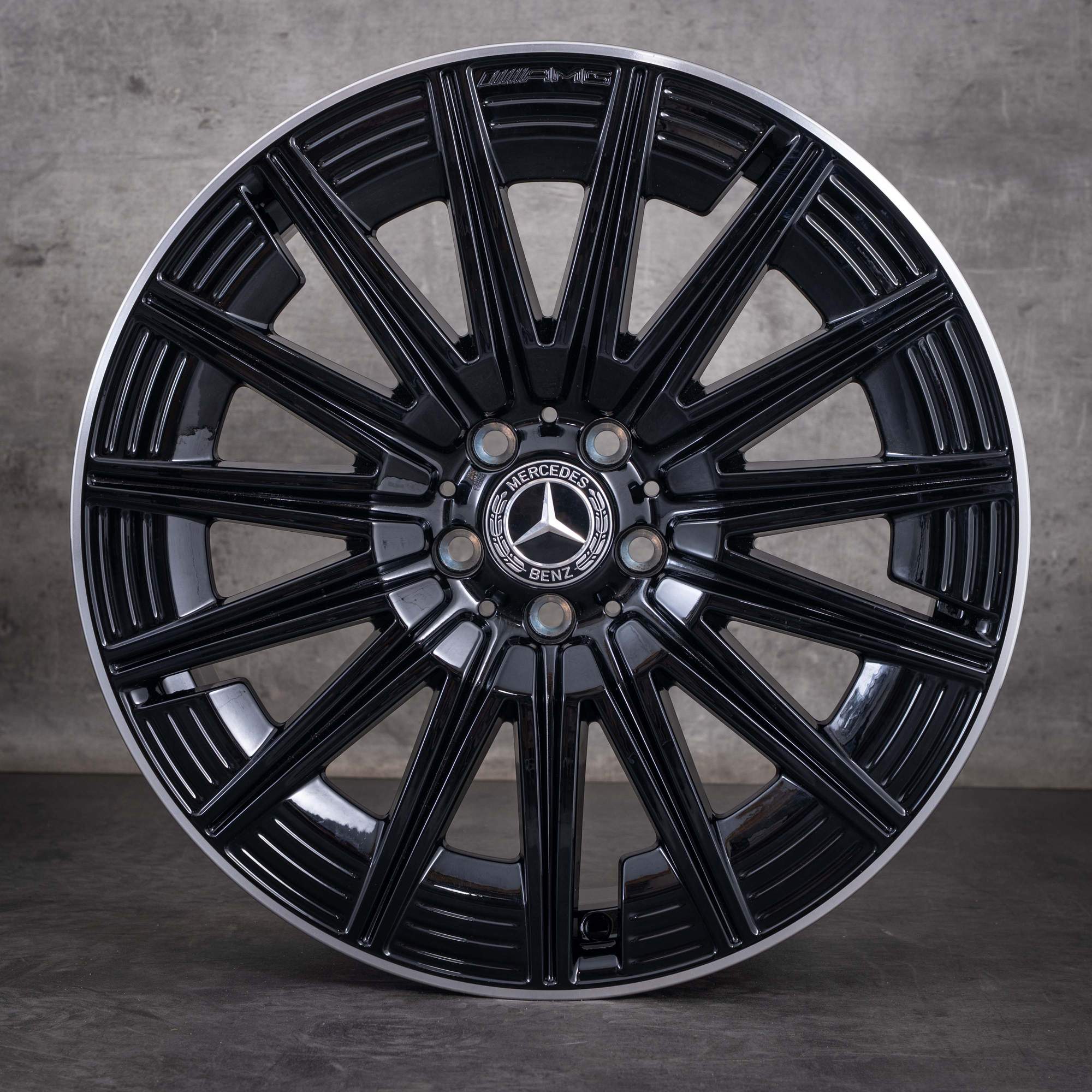 Mercedes-Benz GLA、GLB、20インチ タイヤホイールセット OEM Mercedes-Benz GLA GLB AMG 20inch rims H247 X247 A2474015200