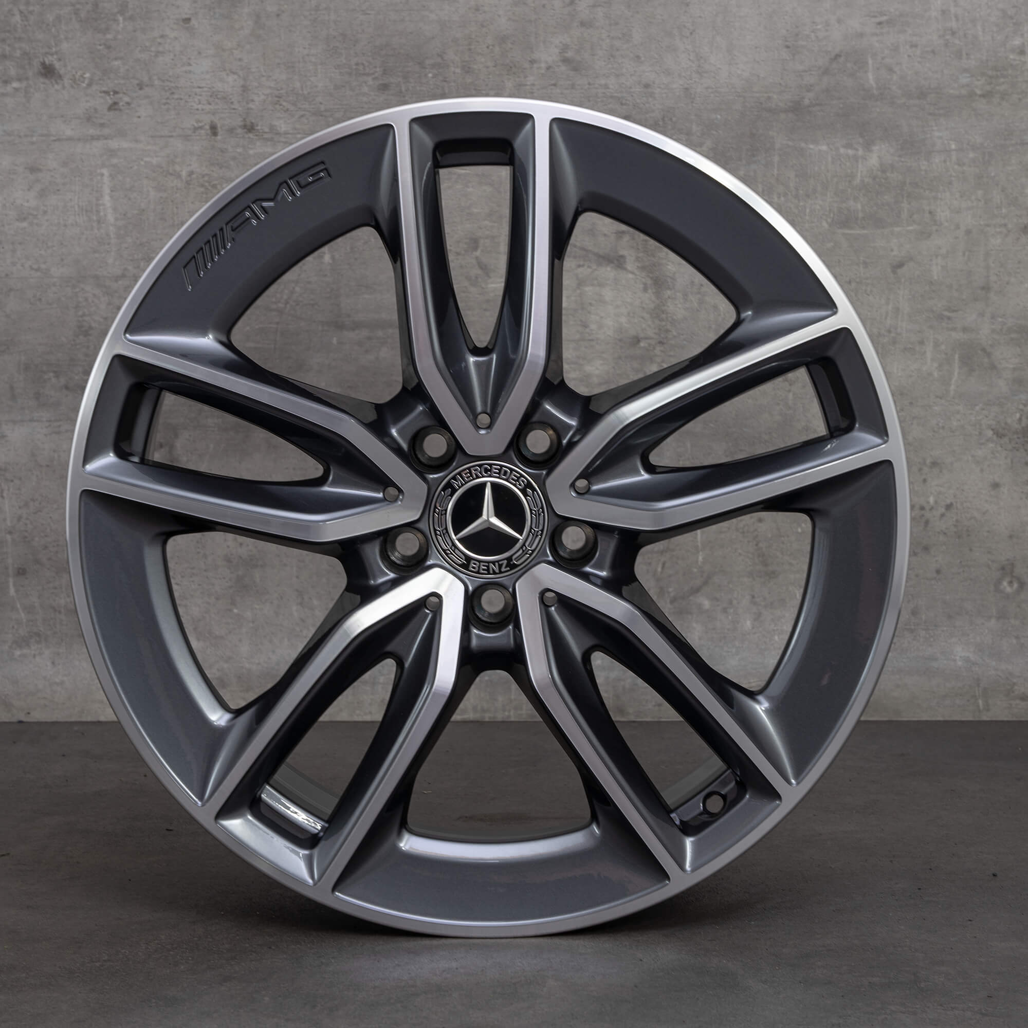 AMG 19 inch Mercedes Benz rims GLB35 X247 alloy A2474011800 NEW