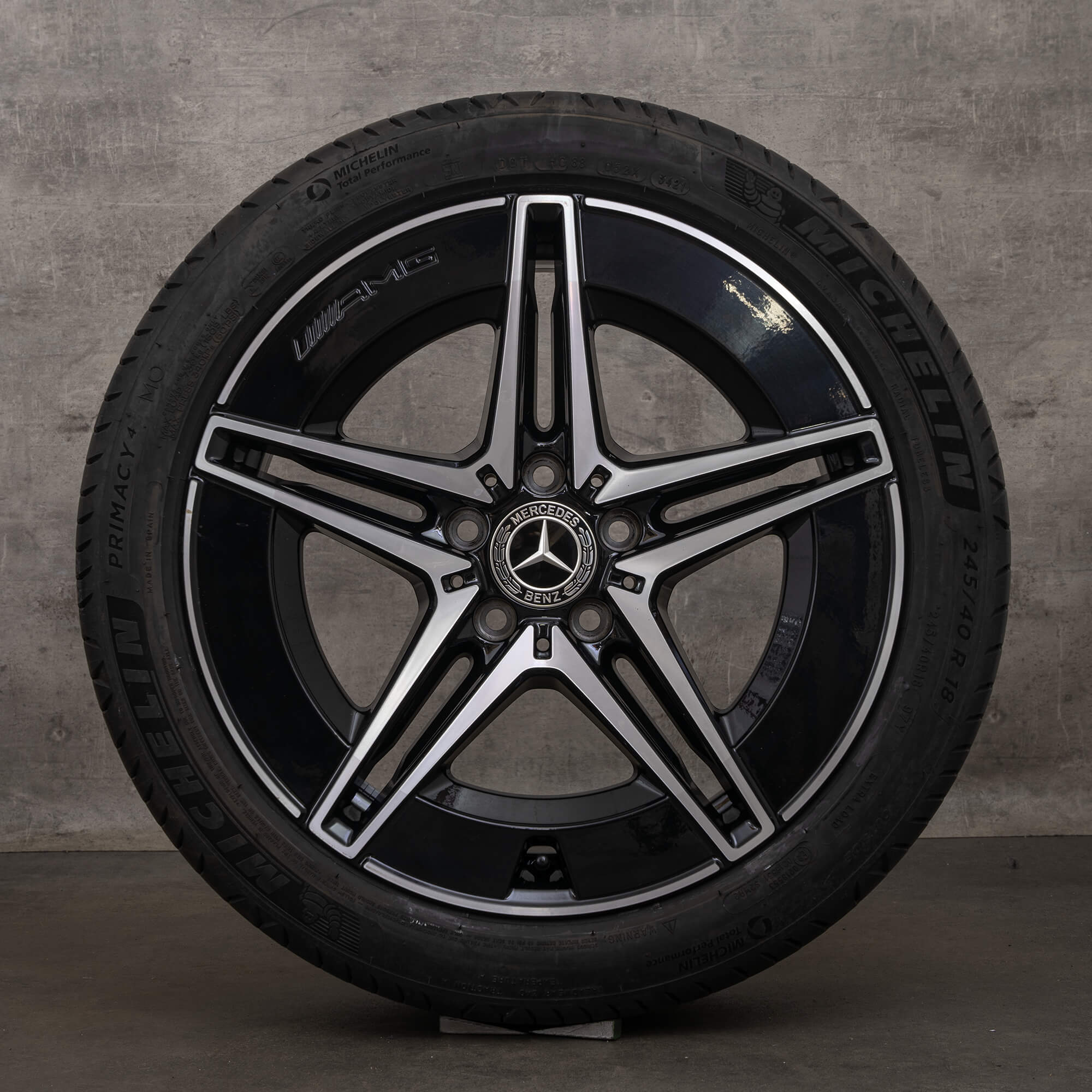 Originale Mercedes Benz C-Klasse AMG felger 18 tommers W206 S206 sommerhjul A2064011700 A2064011800 svart frontpolert