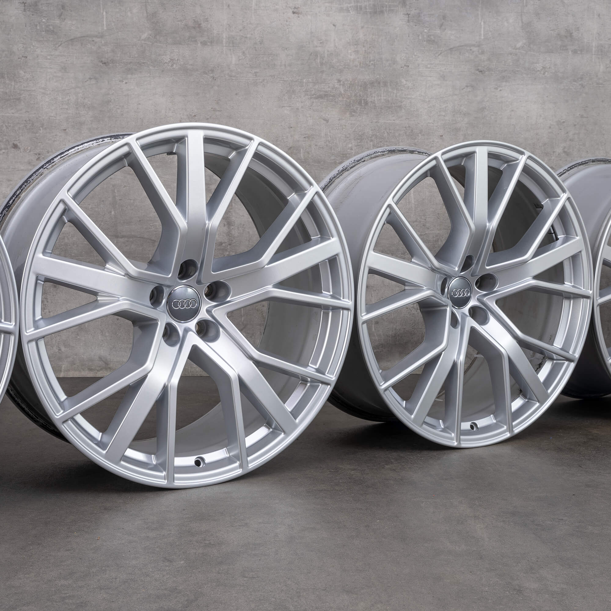 Audi 21 inch velgen RS6 4G C7 Performance alloy 8 x 19 ET26 4G0601025CP