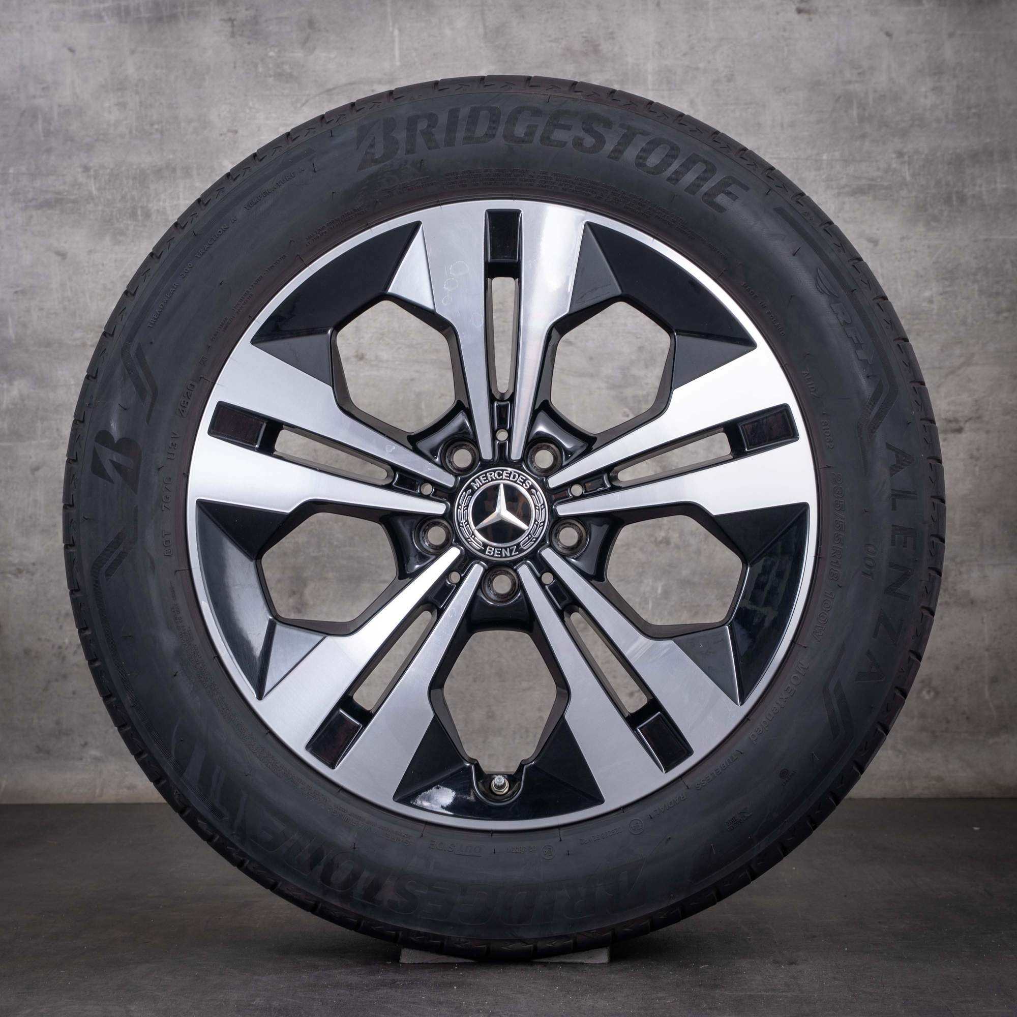 Jantes originais Mercedes-Benz GLB de 18 polegadas X247 pneus verão A2474012900, pretas com acabamento diamantado