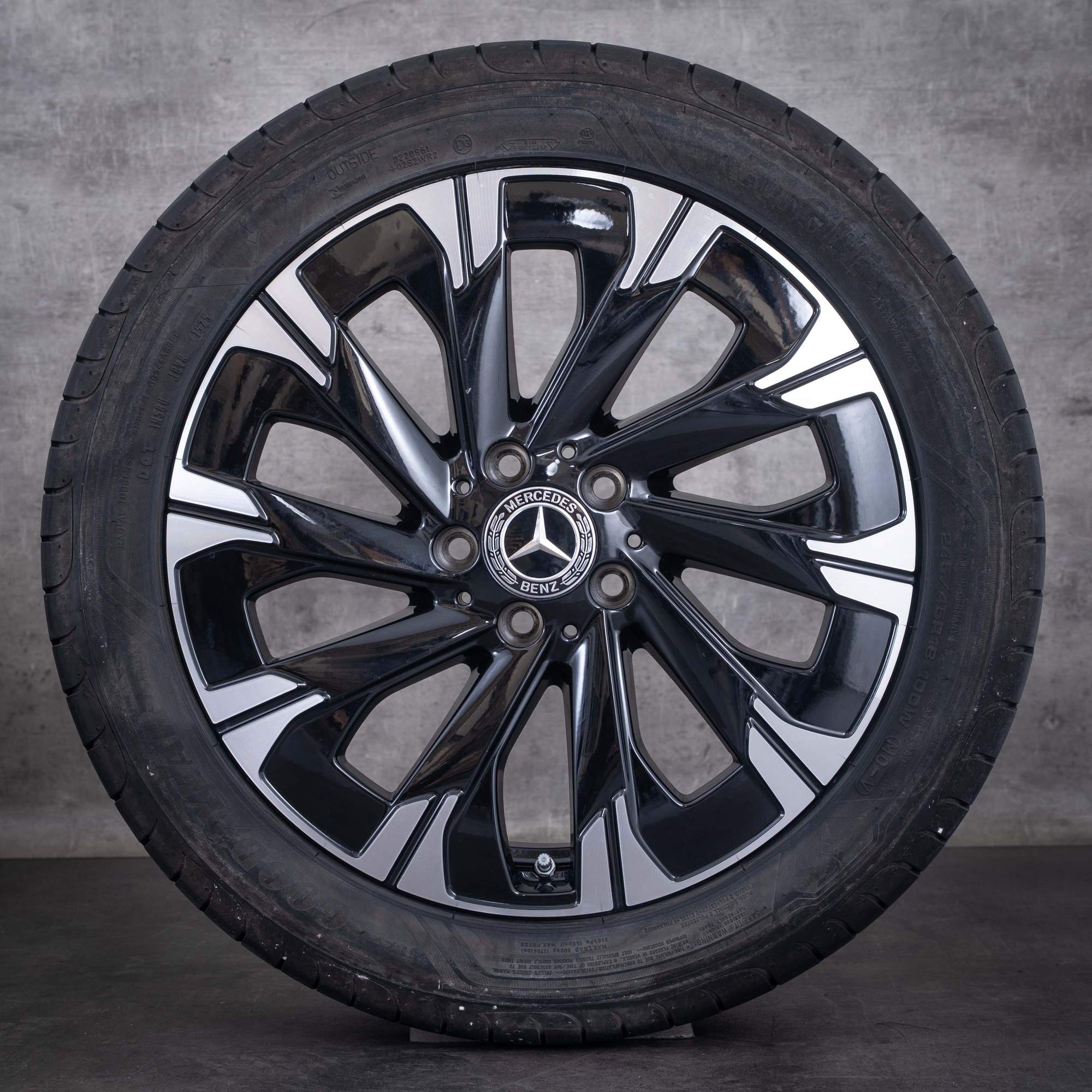 Jante originale Mercedes-Benz Clasa V de 18 inci W447 pentru roți de vară A4484011500 negre diamantate la suprafața frontală