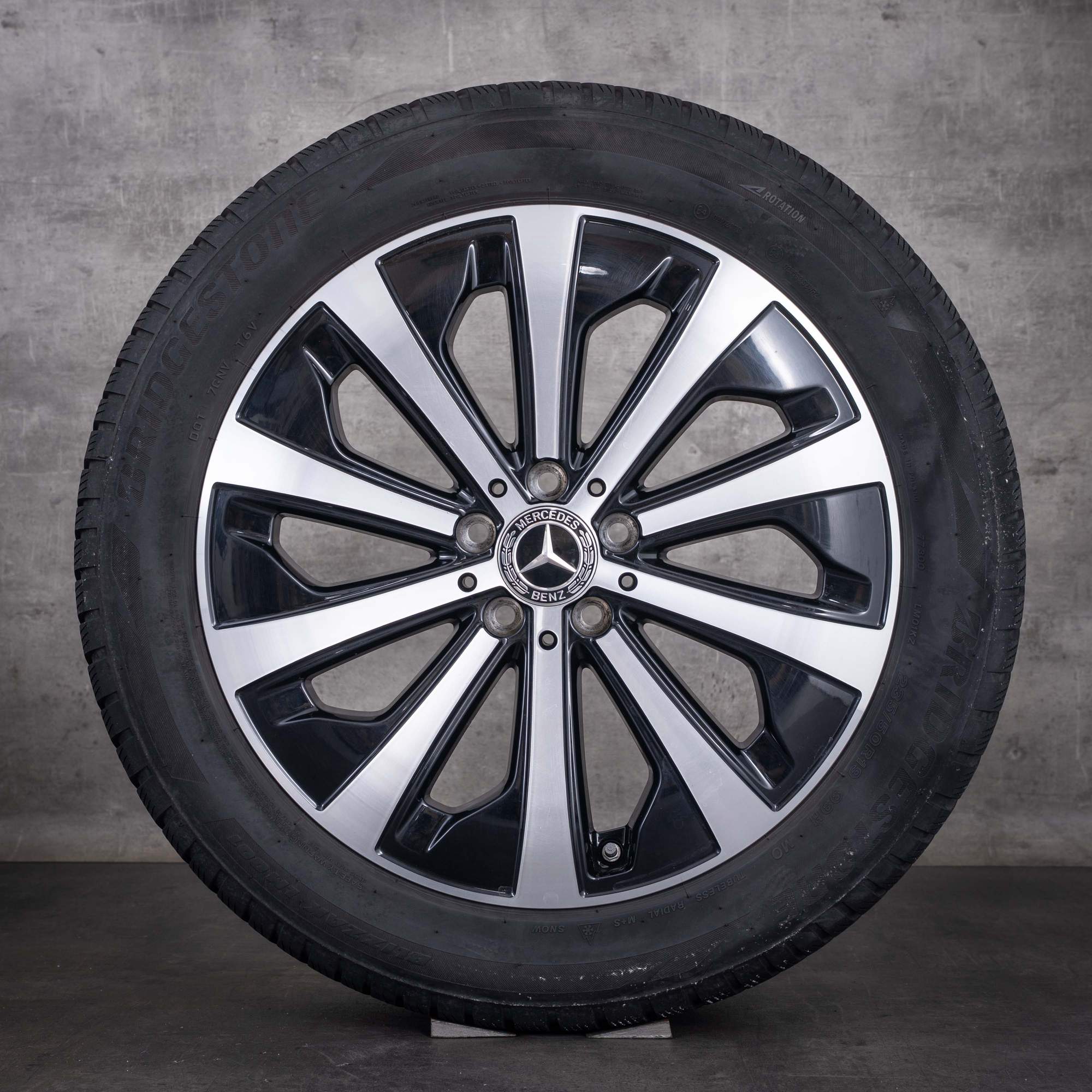 Jante originale Mercedes-Benz GLA GLB roți de iarnă 19 inci H247 X247 cod A2474013100 negre față diamantate