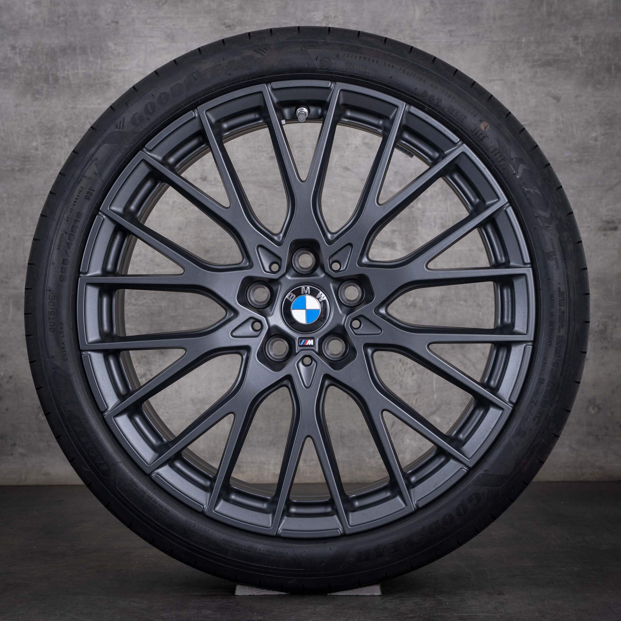 Original BMW 1er 2er Felgen 19 Zoll F70 F74 Gran Goupe Sommerräder Styling 1085 M 5A917C3 orbitgrey