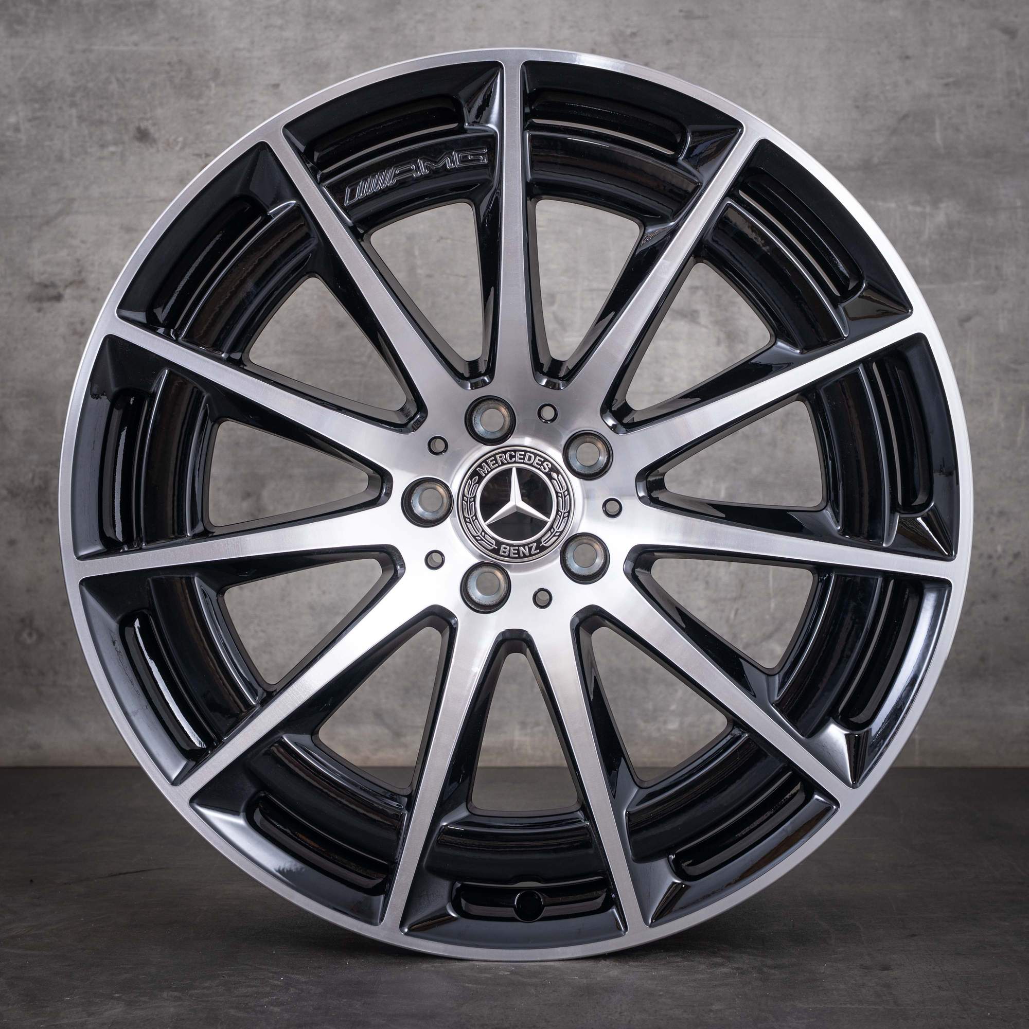 Original Mercedes Benz EQS & 53 AMG Winterräder 21 Zoll 4Matic V297 Felgen A2974011400 schwarz front glanzgedreht NEU