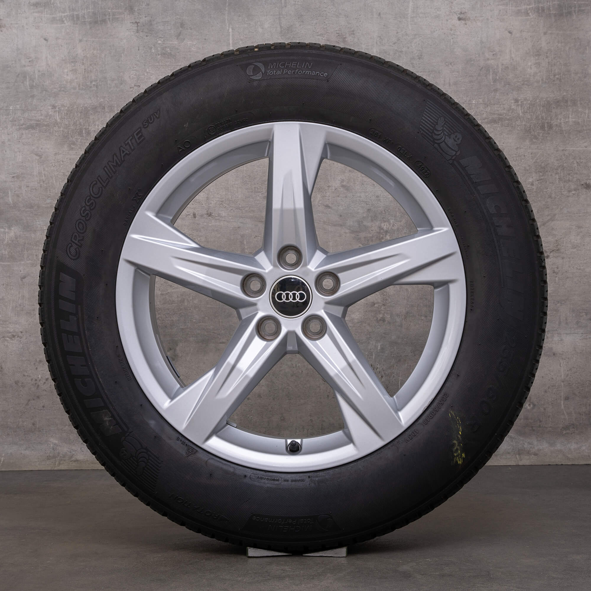 OEM Audi Q5 winter wheels 18 inch FY rims 80A601025BE silver