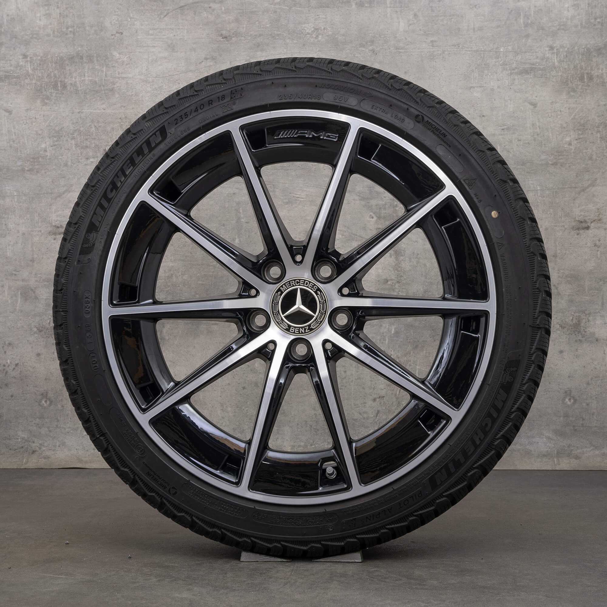 AMG Mercedes Benz A 35 & 45 W177 Winterräder 18 Zoll Felgen Winterreifen