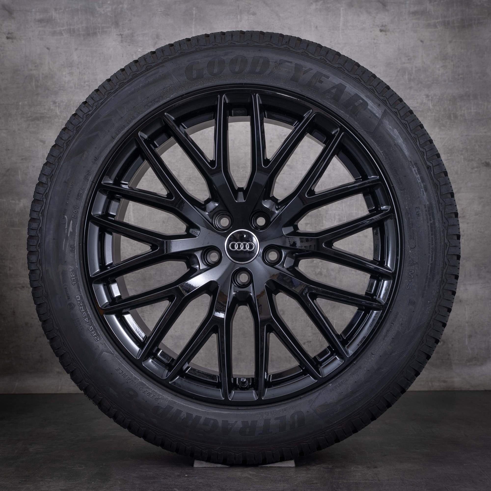 Original Audi Q7 SQ7 Winterräder 20 Zoll 4M Felgen 4M0601025Q schwarz glanz
