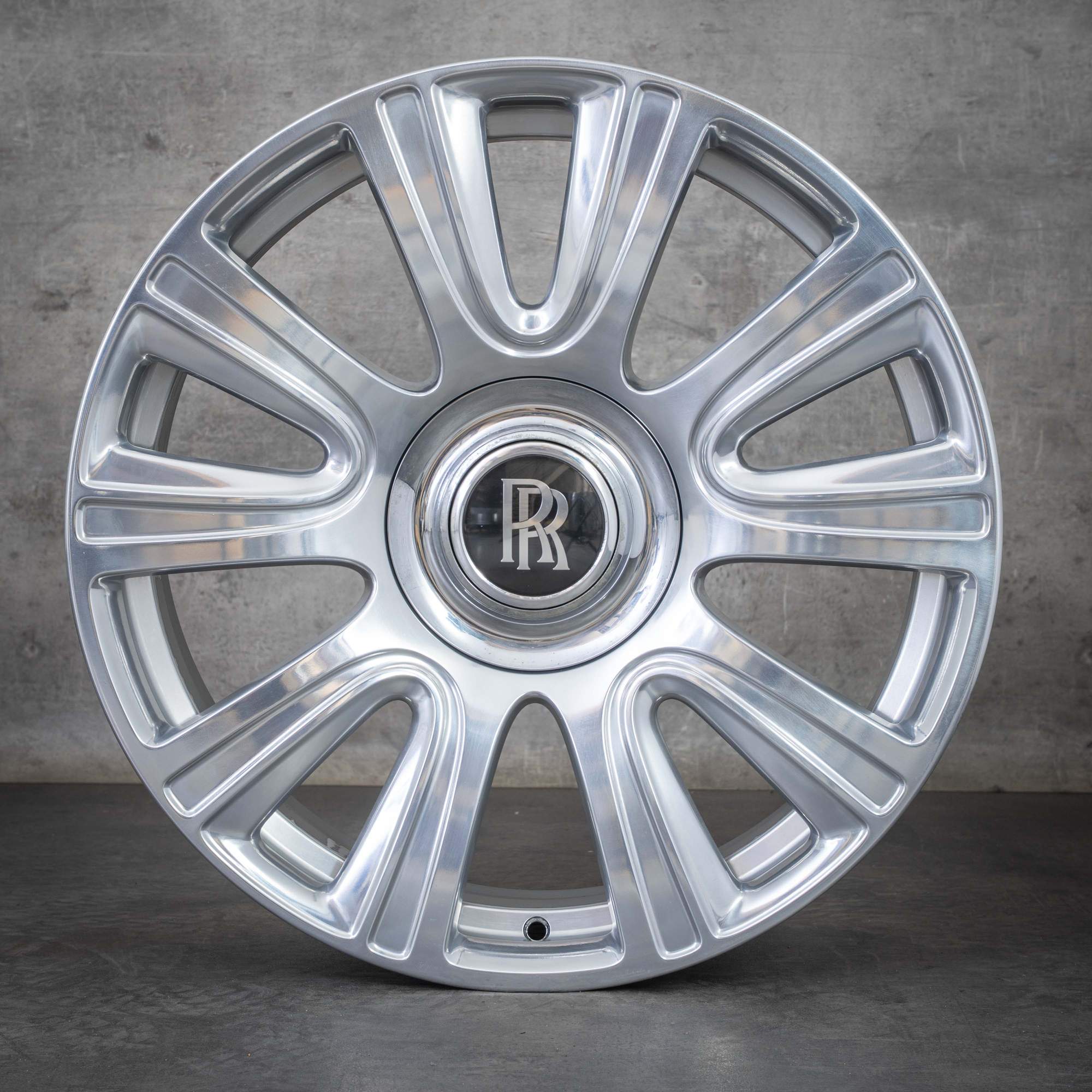 Oryginał Rolls Royce Ghost Wraith Dawn felgi 21 cali styl 653 6864987 6864988 chrom polerowany