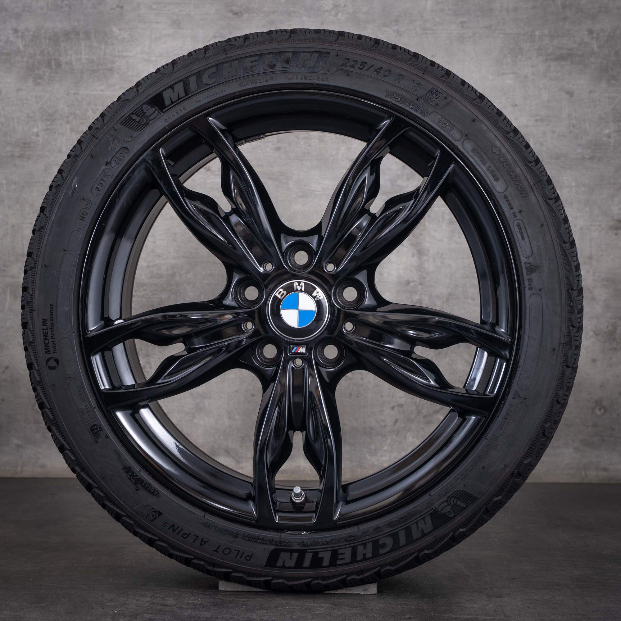 Original BMW iX3 Winterräder 19 Zoll G08 Felgen Styling 842 6895627 jet black
